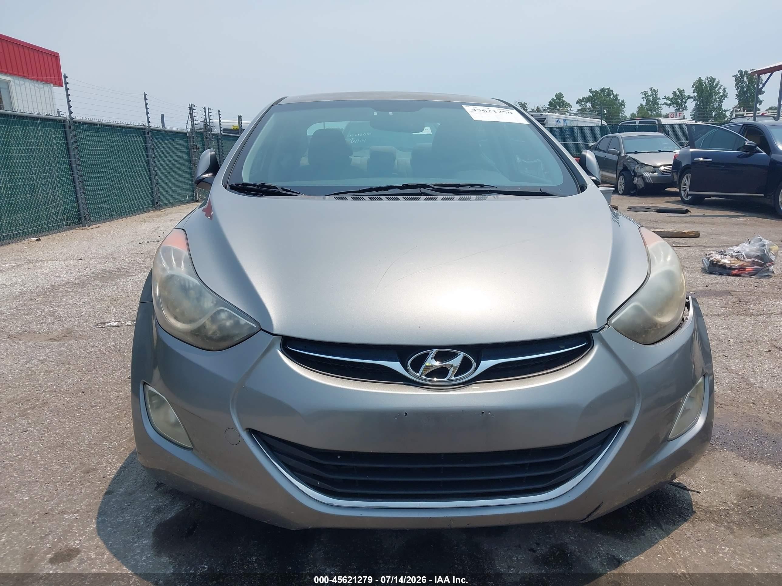 2012 Hyundai Elantra Gls (ulsan Plant) Silver vin: KMHDH4AE3CU236081