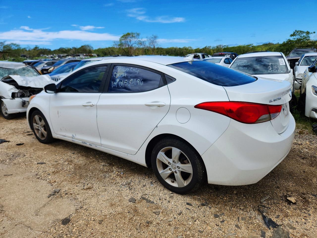2012 Hyundai Elantra Gls White vin: KMHDH4AE3CU243905