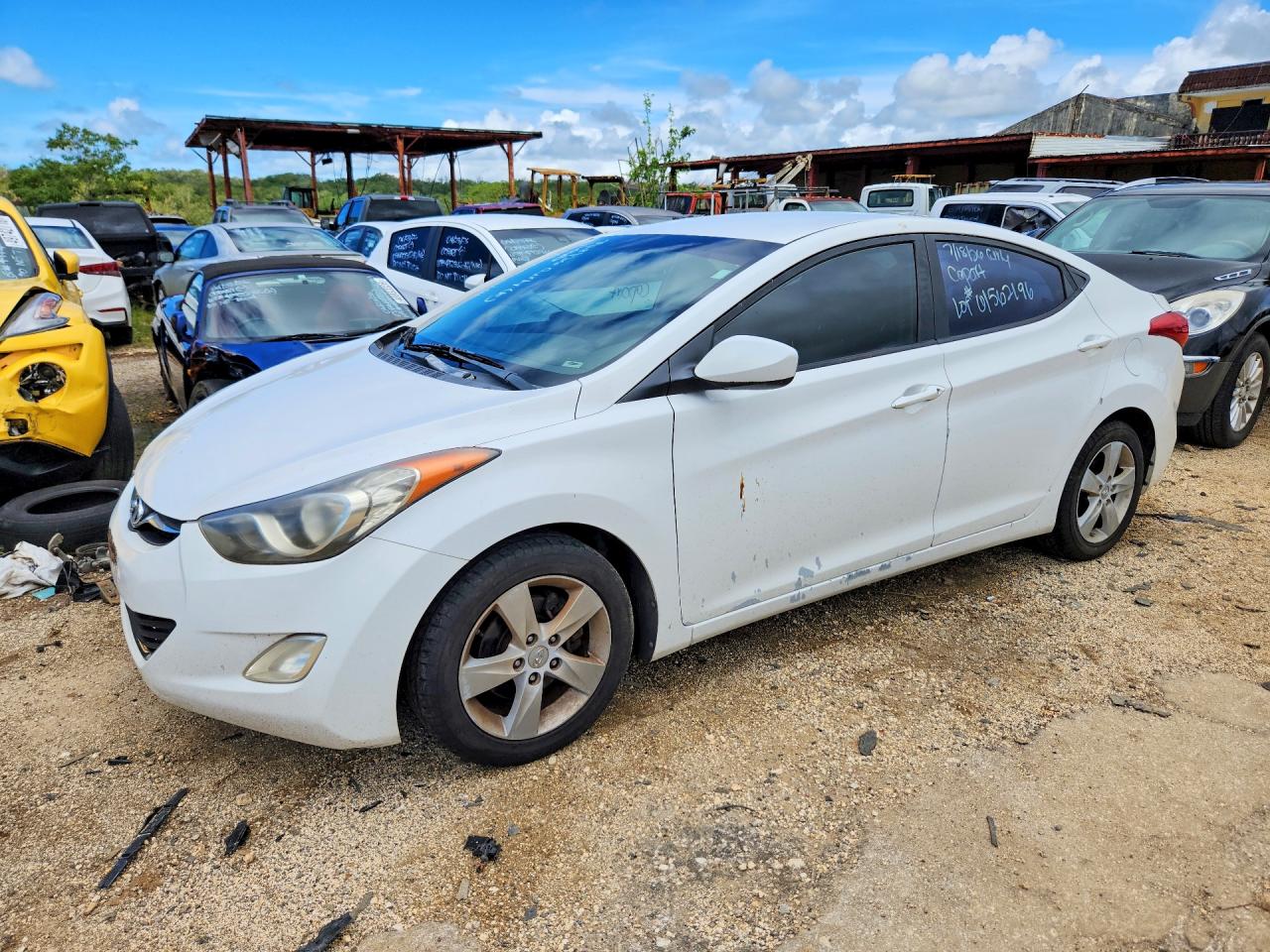 2012 Hyundai Elantra Gls White vin: KMHDH4AE3CU243905