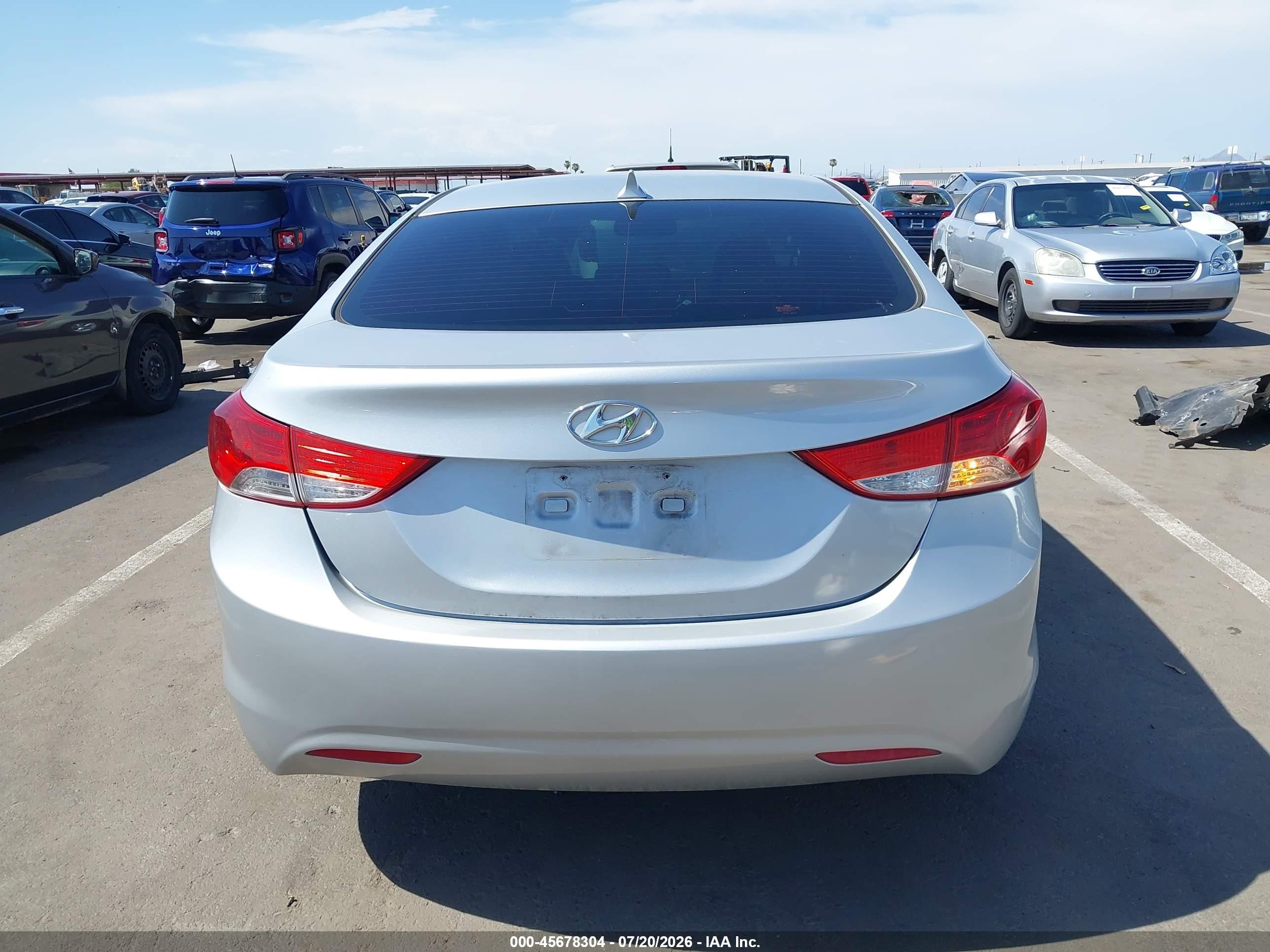 2012 Hyundai Elantra Gls (ulsan Plant) Серебряный vin: KMHDH4AE3CU248229