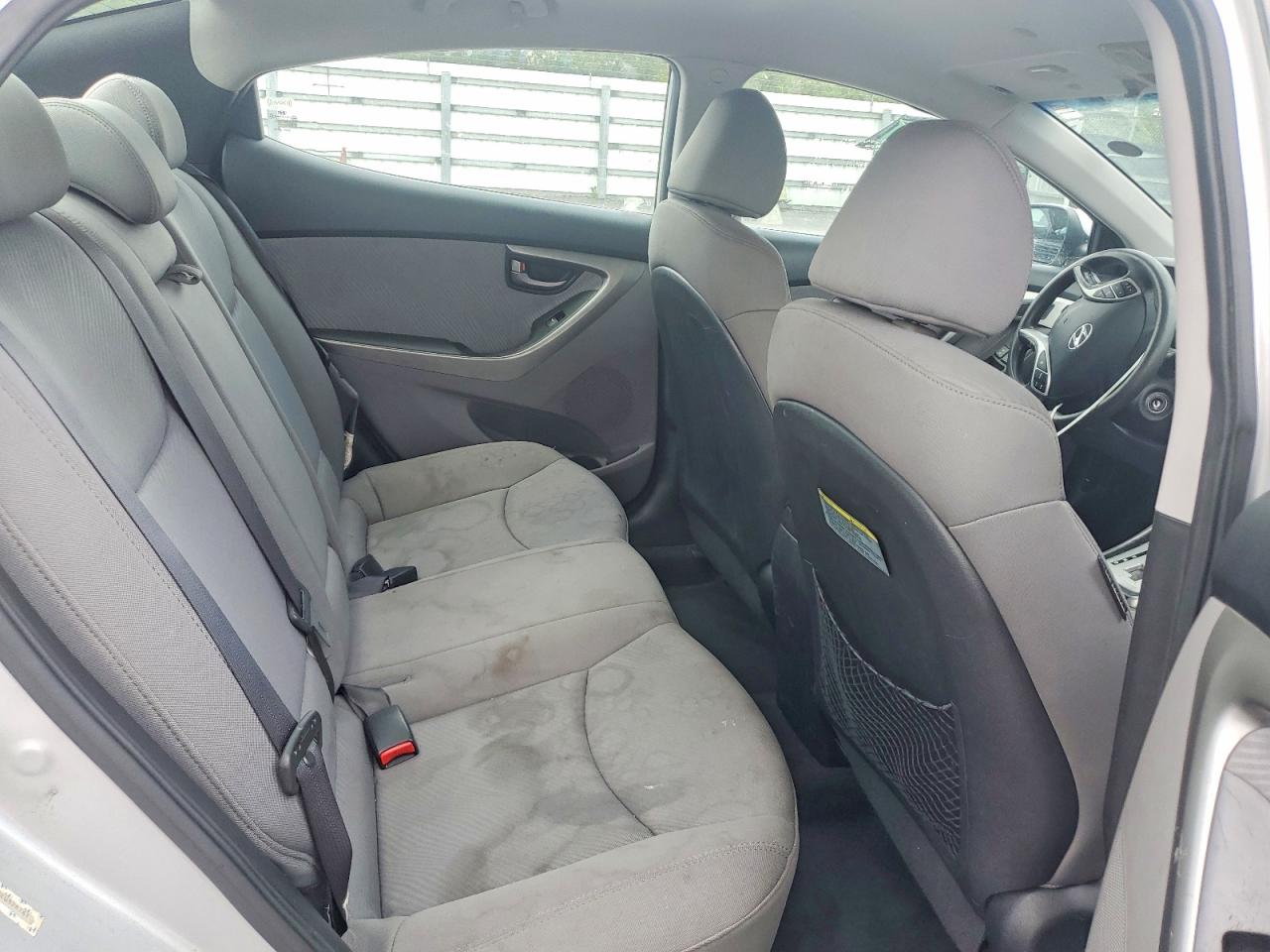 2012 Hyundai Elantra Silver vin: KMHDH4AE3CU328761