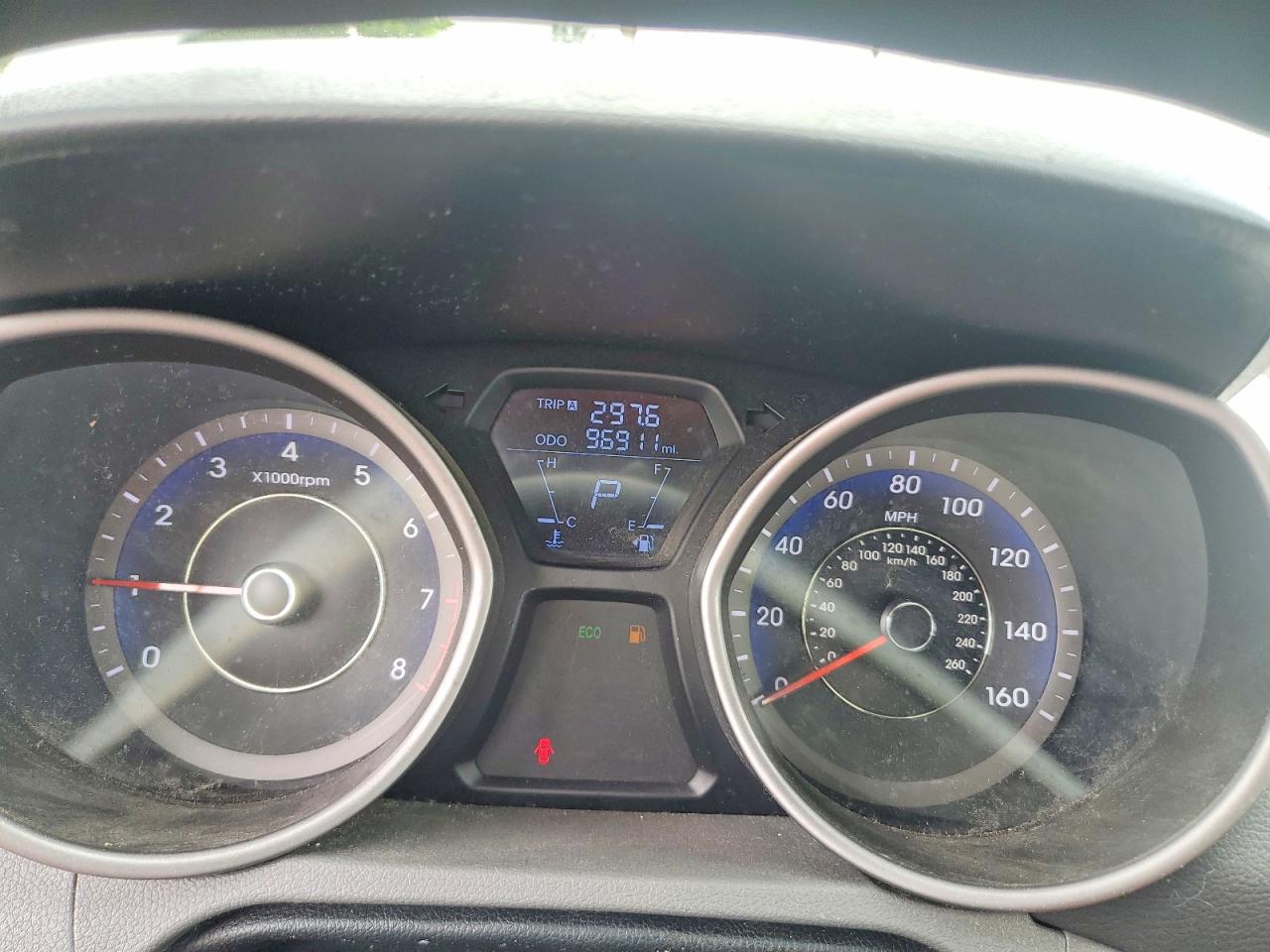 2012 Hyundai Elantra Silver vin: KMHDH4AE3CU328761