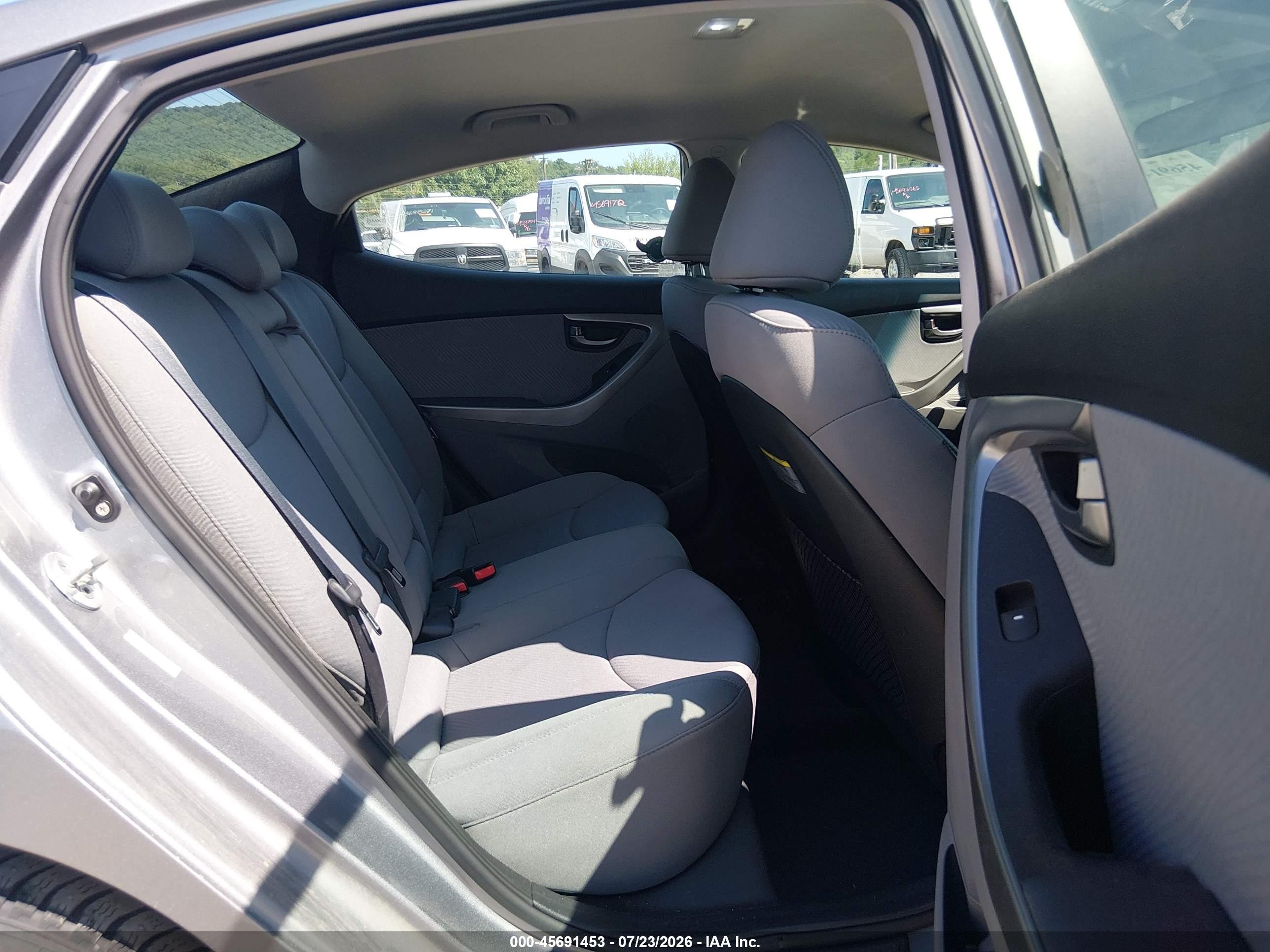 2012 Hyundai Elantra Gls (ulsan Plant) Gray vin: KMHDH4AE3CU419061