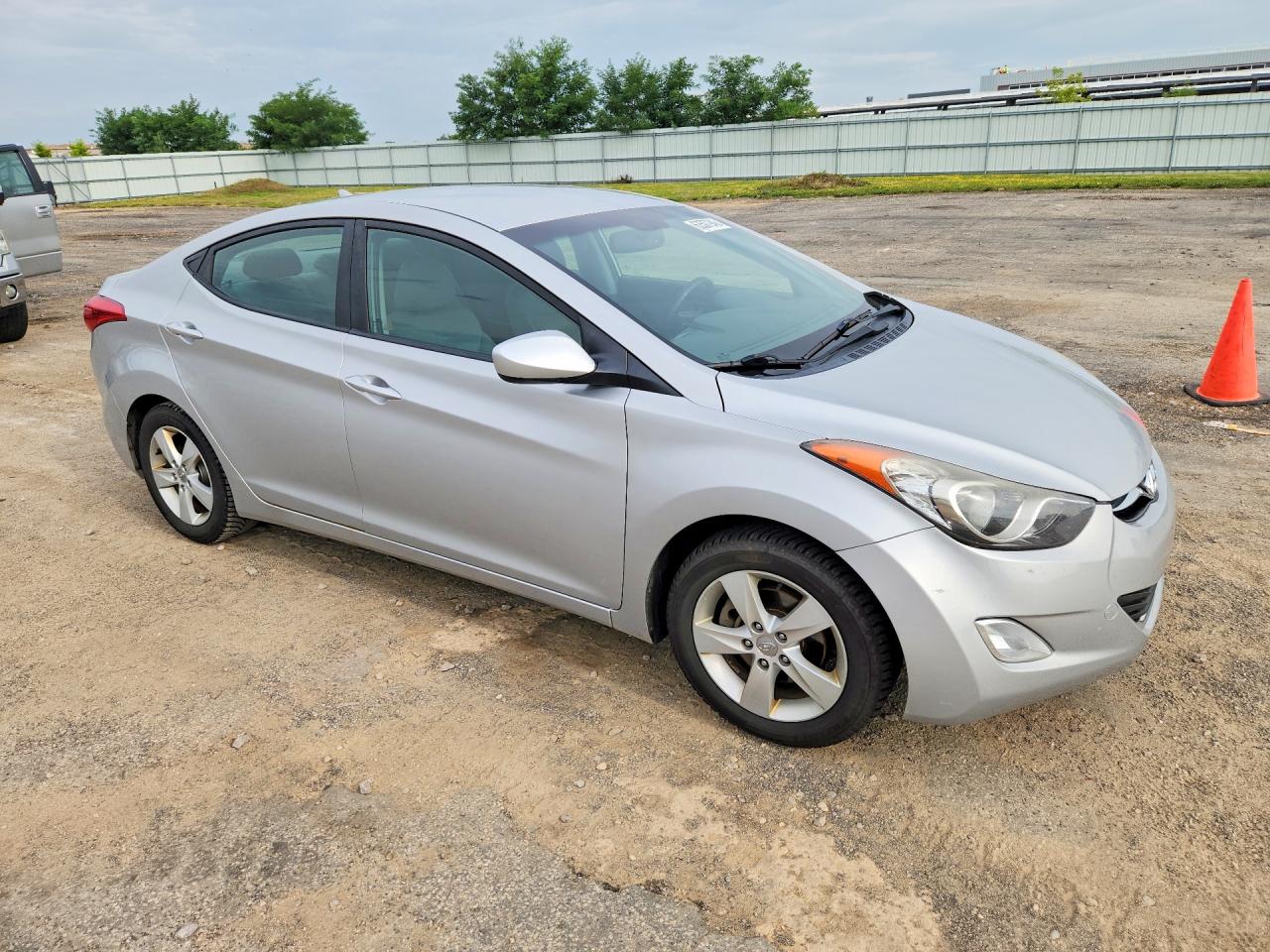 2012 Hyundai Elantra Gls Silver vin: KMHDH4AE3CU467577