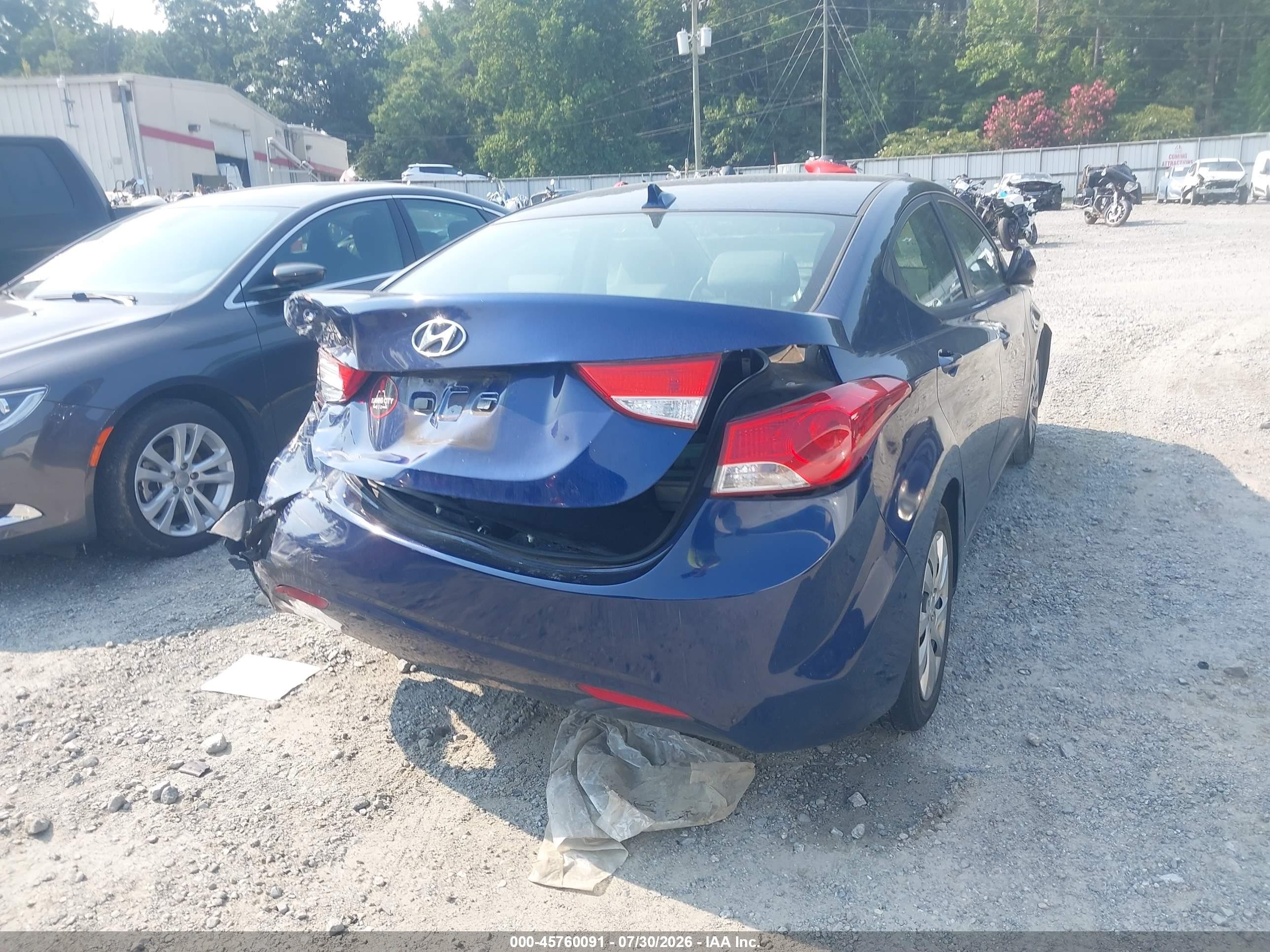 2013 Hyundai Elantra Gls Blue vin: KMHDH4AE3DU485644