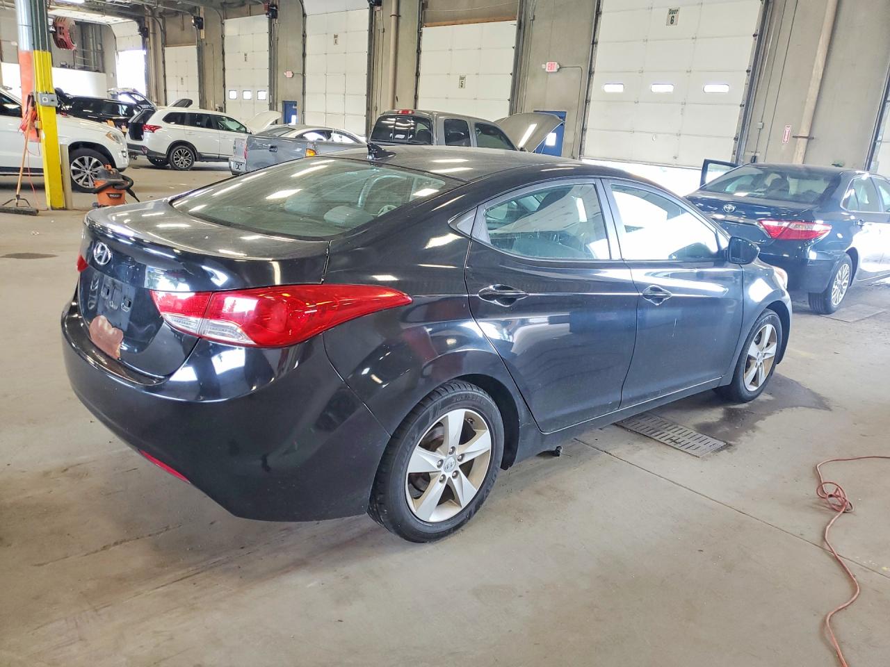 2013 Hyundai Elantra Black vin: KMHDH4AE3DU497700