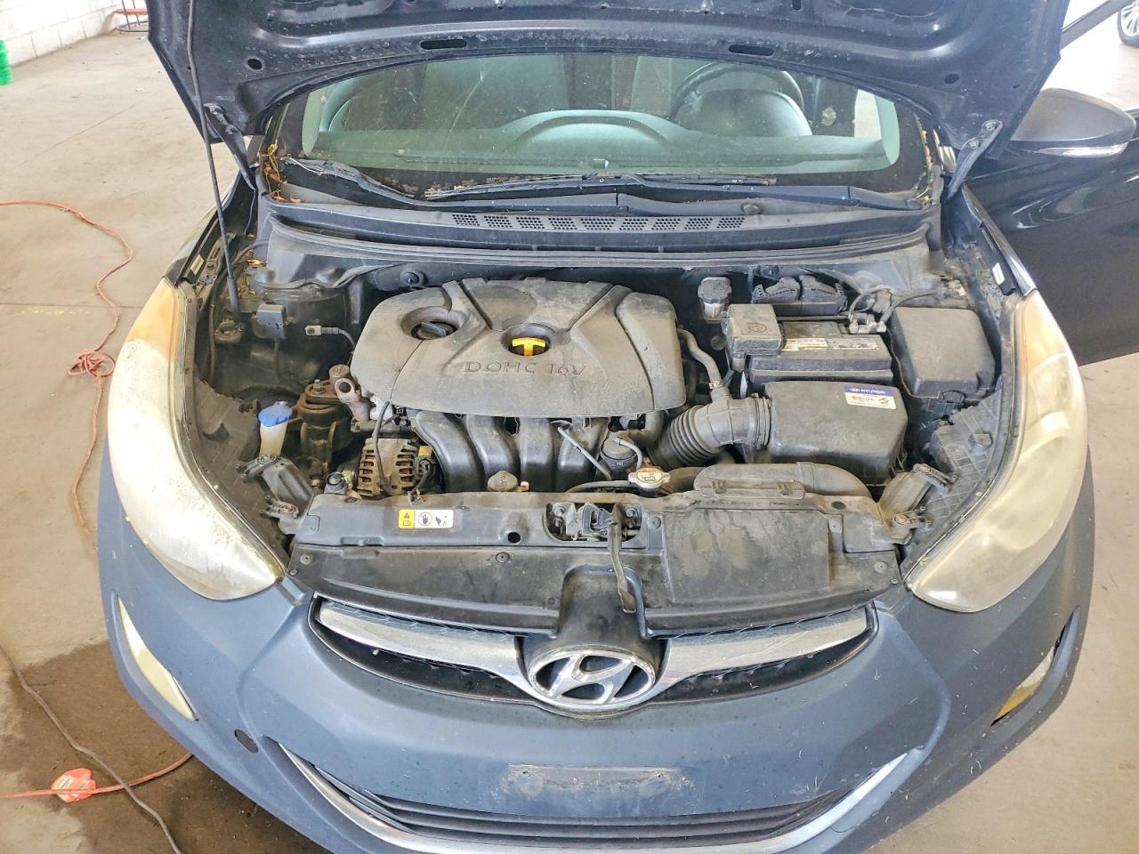 2013 Hyundai Elantra Black vin: KMHDH4AE3DU497700
