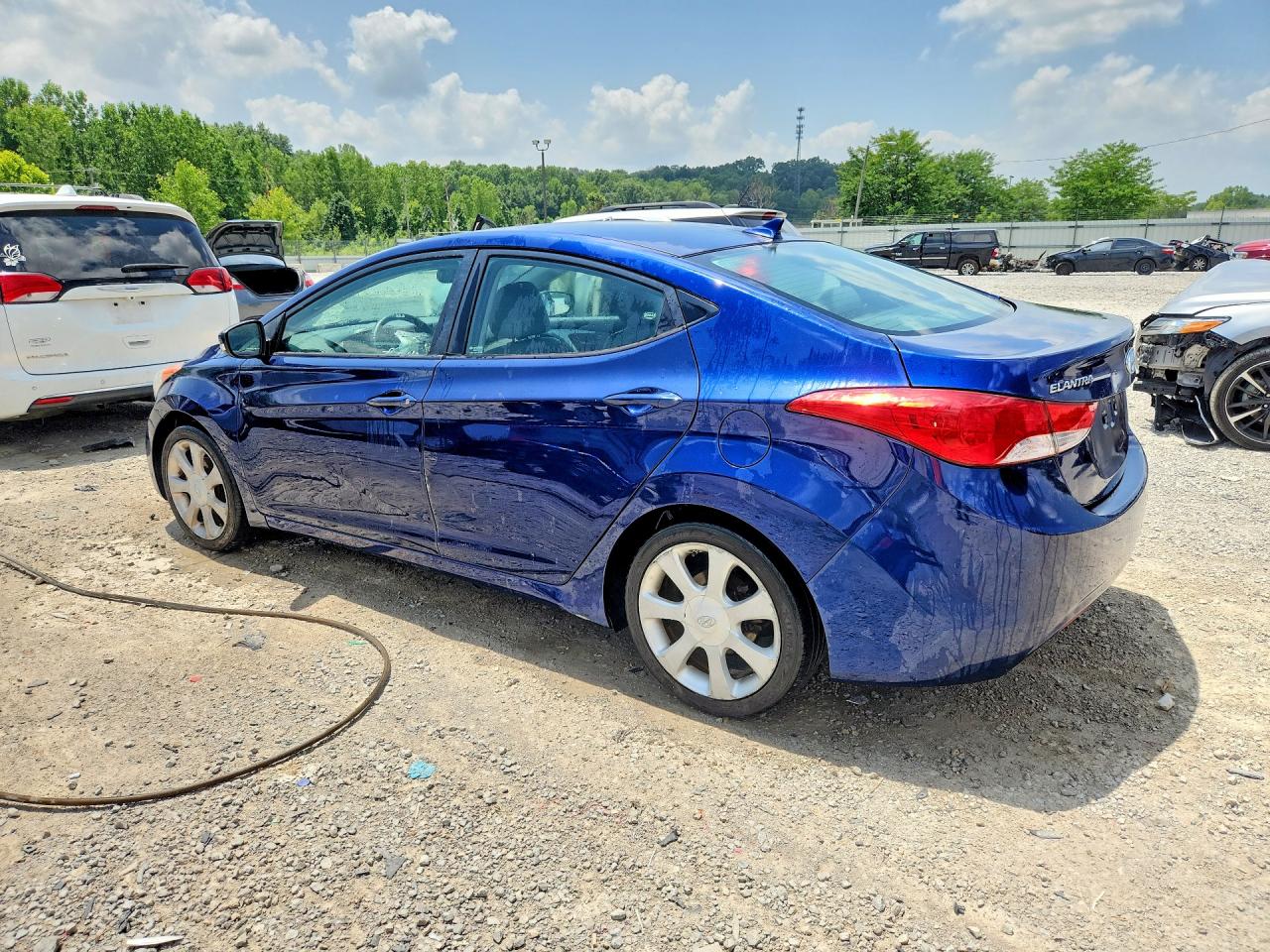 2013 Hyundai Elantra Limited Blue vin: KMHDH4AE3DU527245