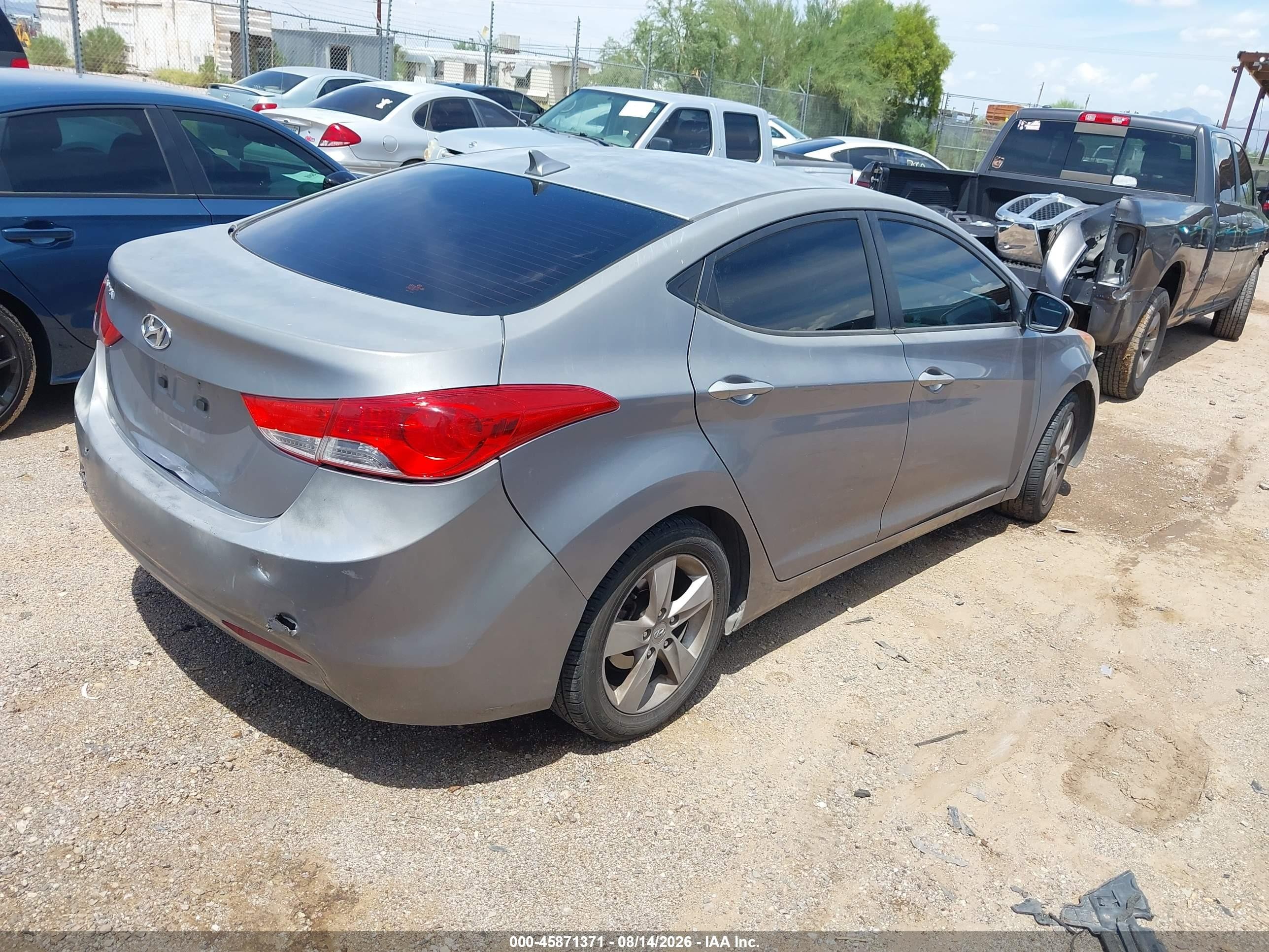 2013 Hyundai Elantra Gls Gray vin: KMHDH4AE3DU528167