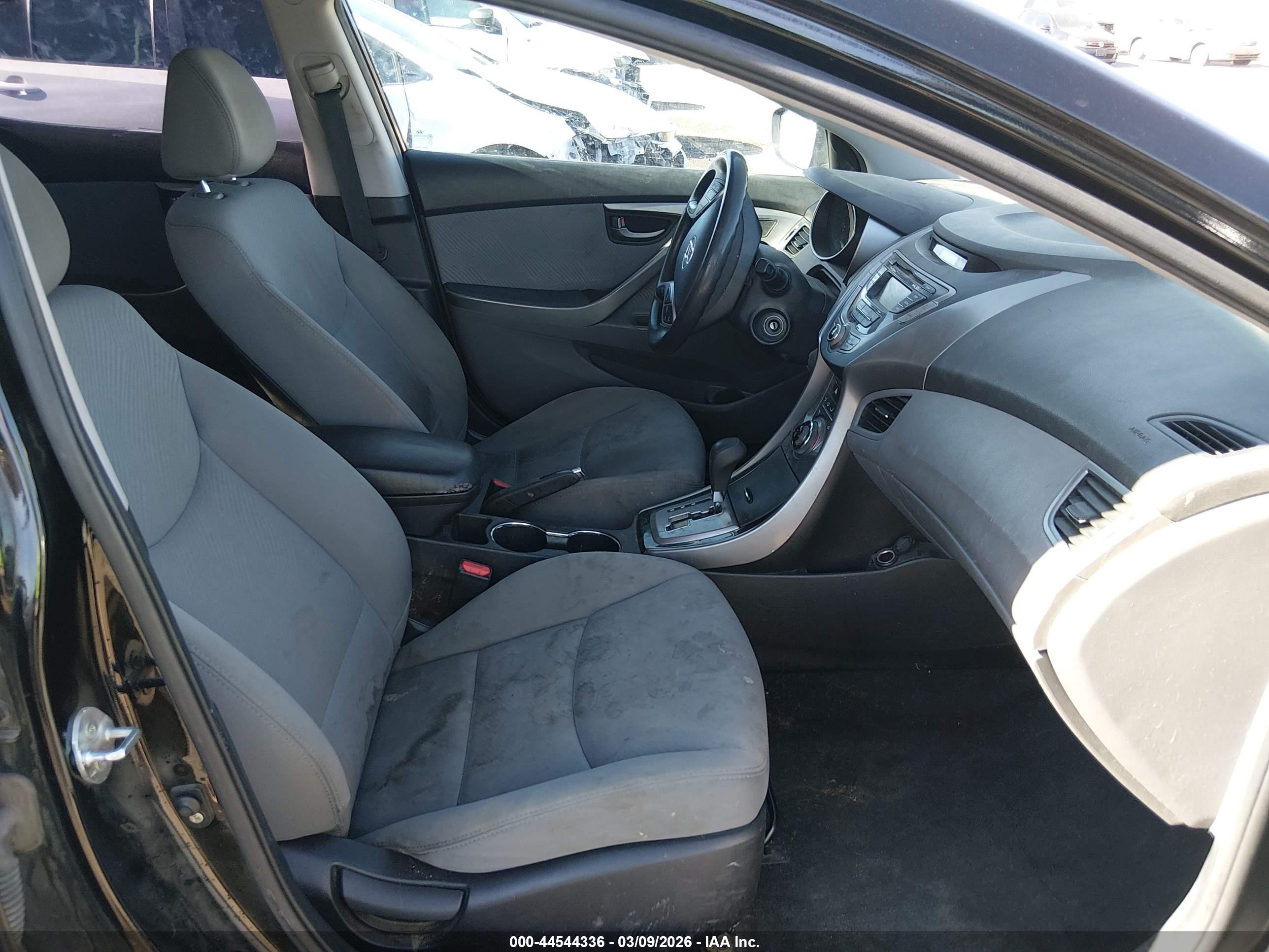 2013 Hyundai Elantra Gls/limited Black vin: KMHDH4AE3DU545342