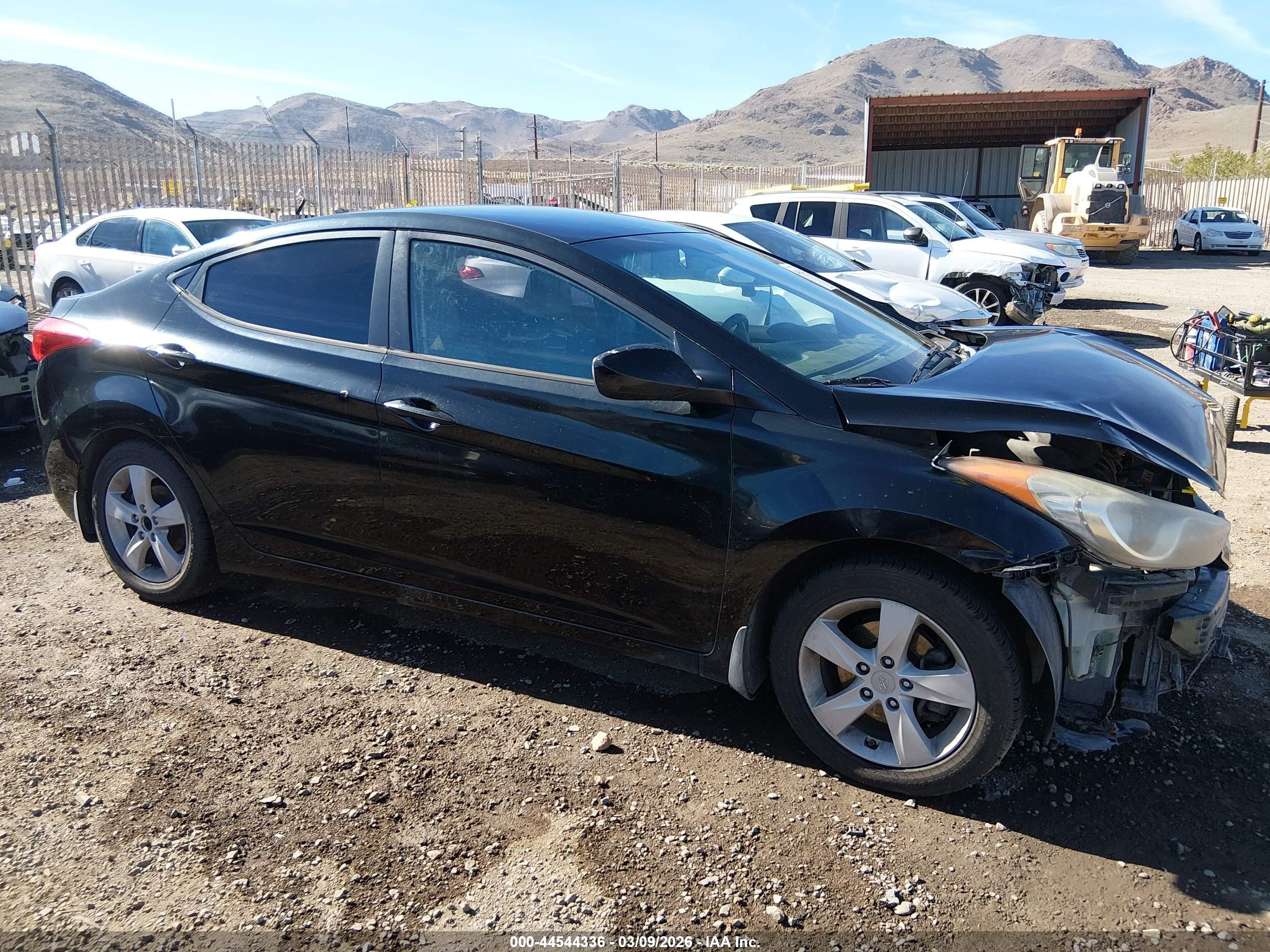 2013 Hyundai Elantra Gls/limited Black vin: KMHDH4AE3DU545342