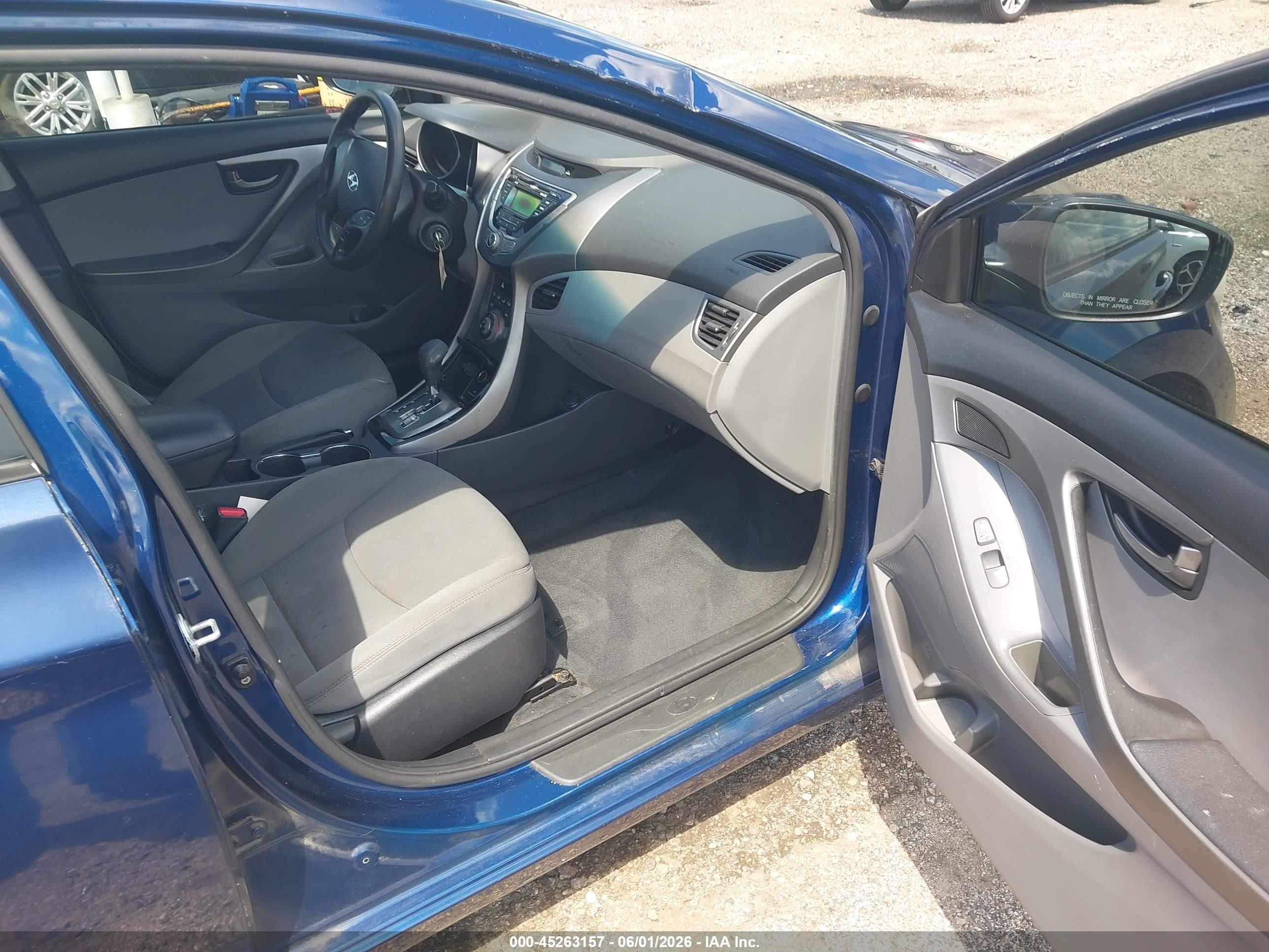 2013 Hyundai Elantra Gls Blue vin: KMHDH4AE3DU594623