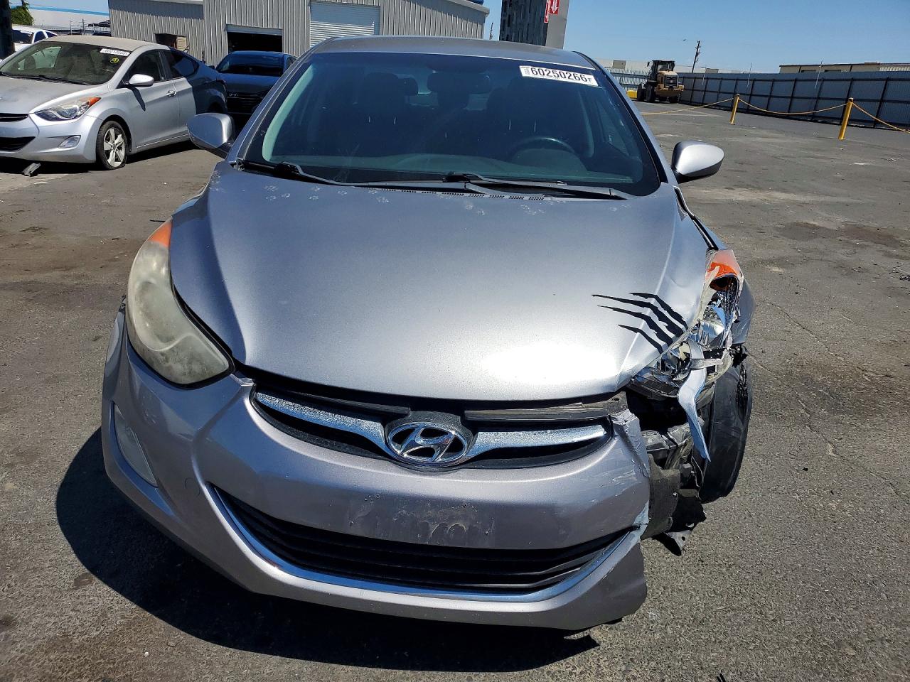 2013 Hyundai Elantra Gls Silver vin: KMHDH4AE3DU635378