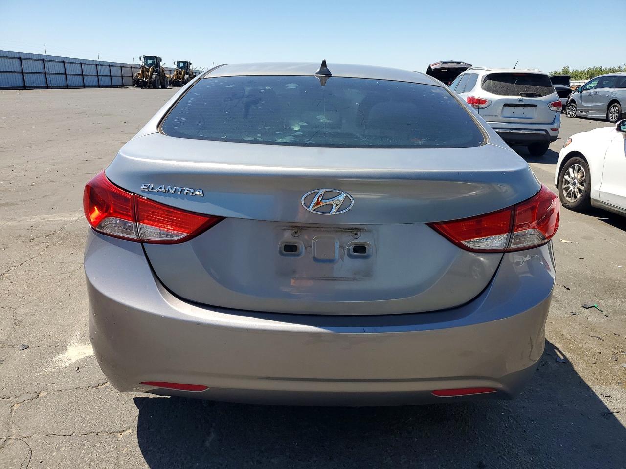 2013 Hyundai Elantra Gls Silver vin: KMHDH4AE3DU635378