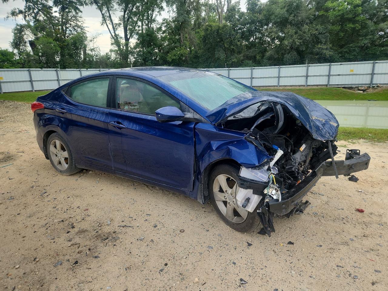 2013 Hyundai Elantra Gls Синий vin: KMHDH4AE3DU637258