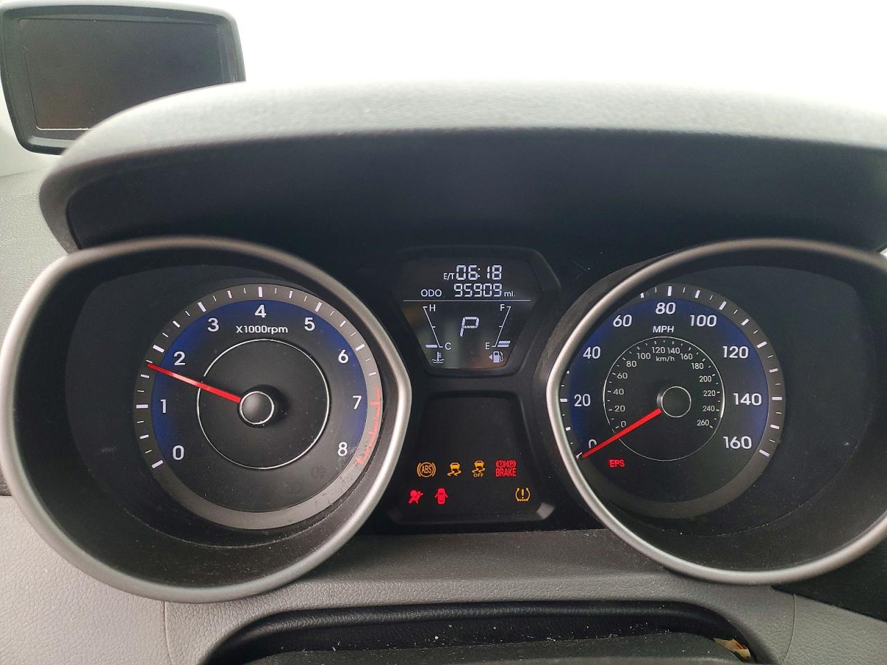 2013 Hyundai Elantra Gls Silver vin: KMHDH4AE3DU651323