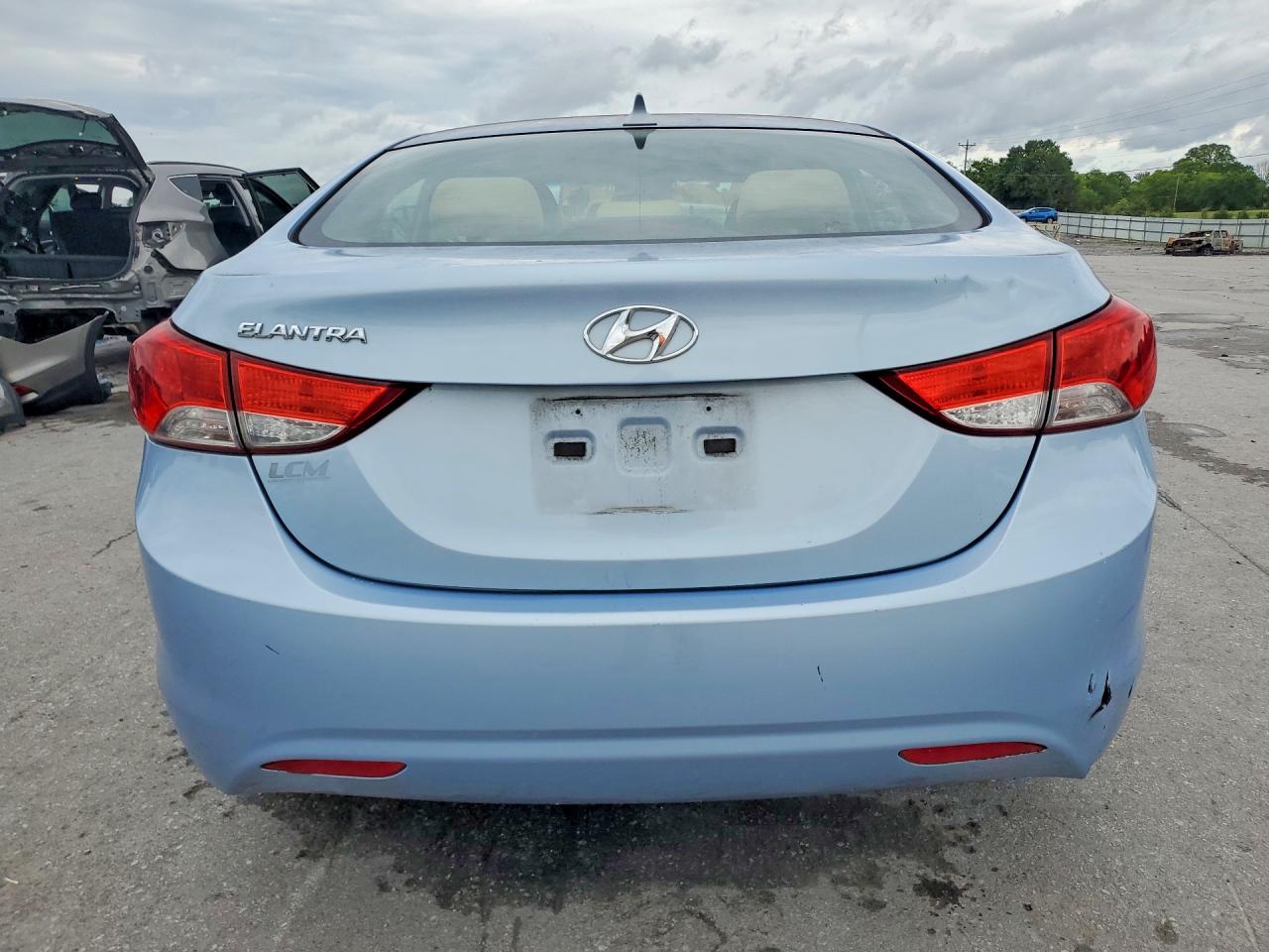 2013 Hyundai Elantra Gls Blue vin: KMHDH4AE3DU705736