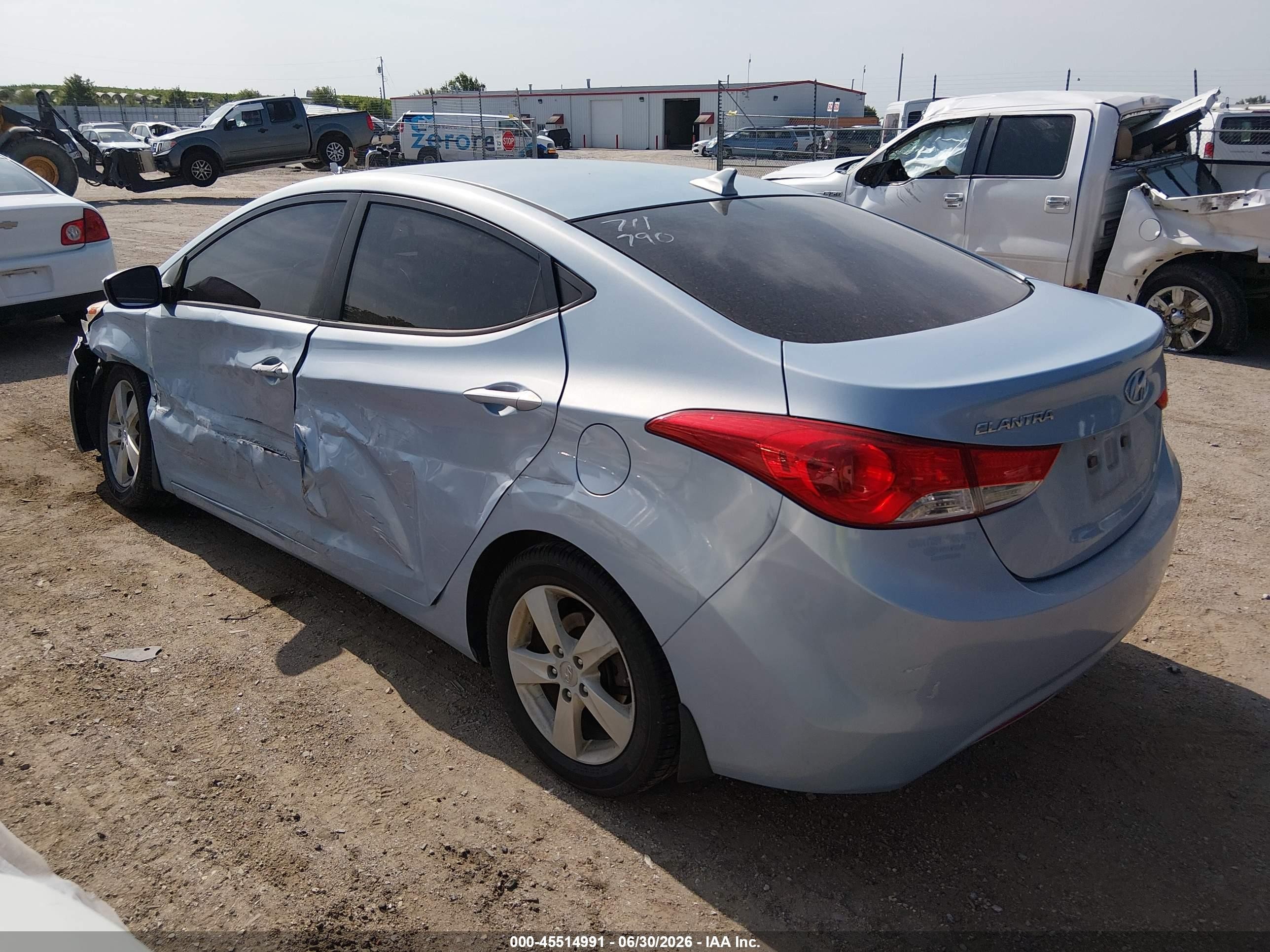 2013 Hyundai Elantra Gls Light Blue vin: KMHDH4AE3DU707003