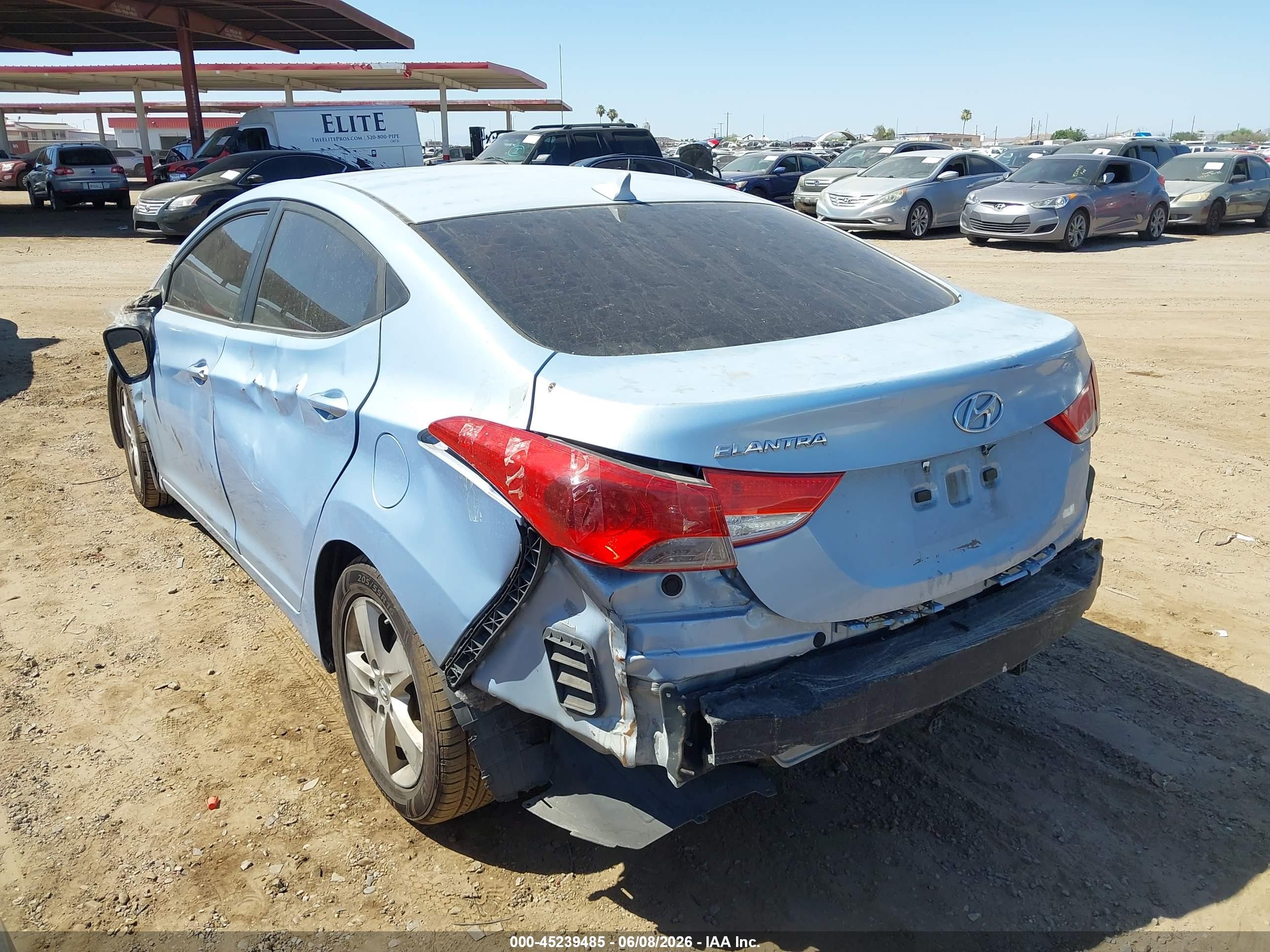 2013 Hyundai Elantra Gls Blue vin: KMHDH4AE3DU738784