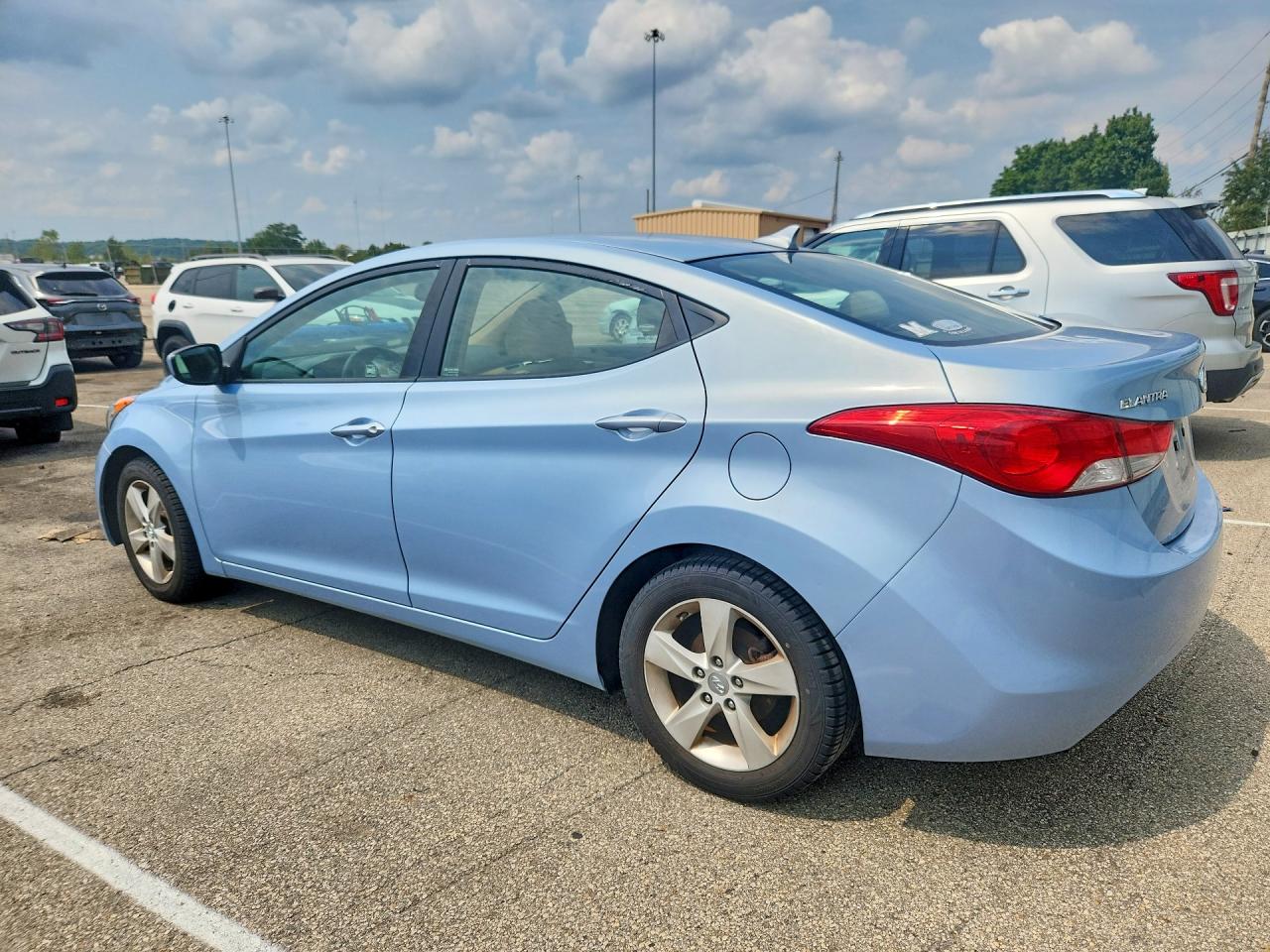 2013 Hyundai Elantra Gls Blue vin: KMHDH4AE3DU801642