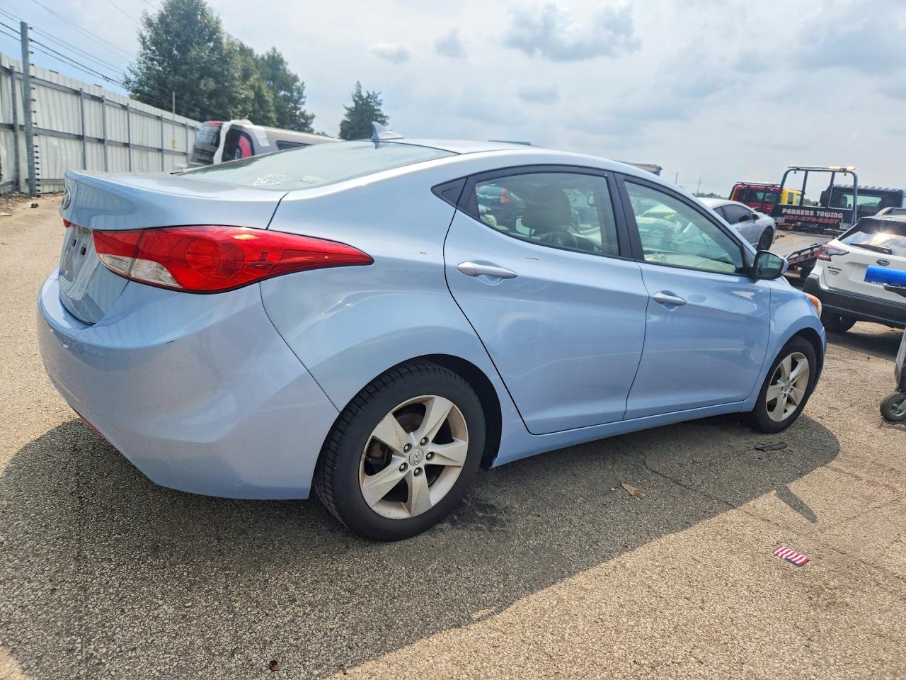 2013 Hyundai Elantra Gls Blue vin: KMHDH4AE3DU801642