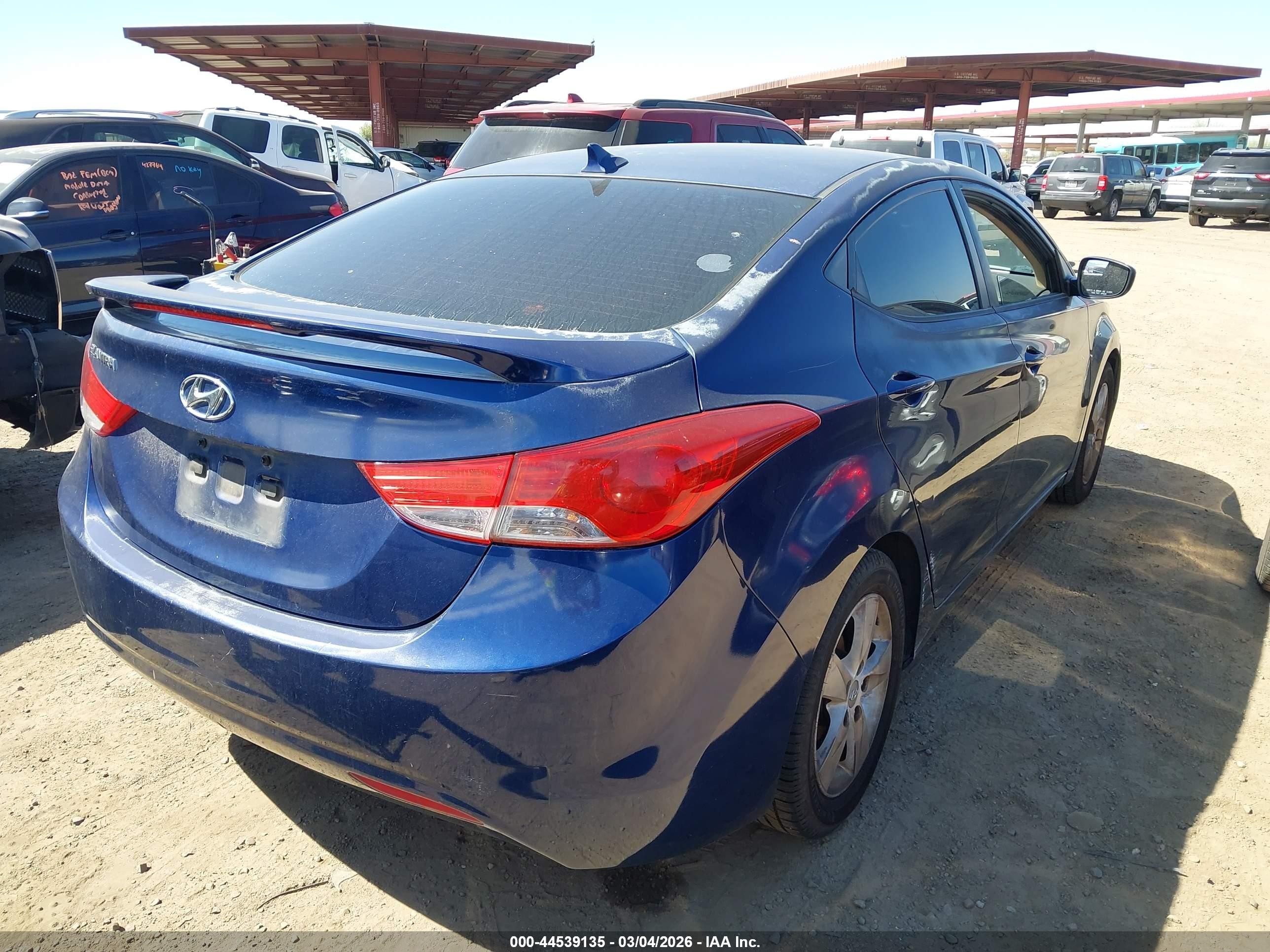 2013 Hyundai Elantra Gls Blue vin: KMHDH4AE3DU809515