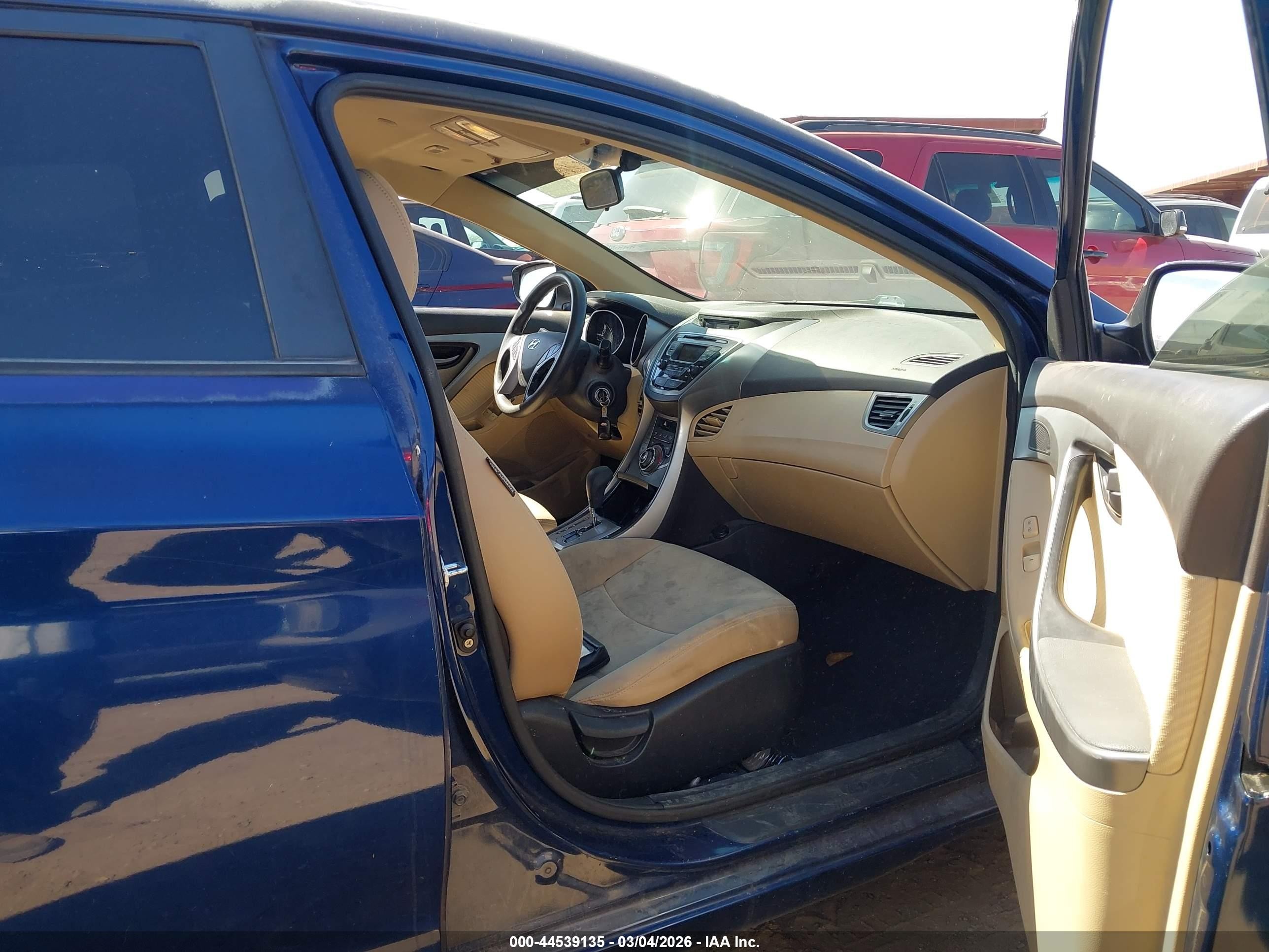 2013 Hyundai Elantra Gls Blue vin: KMHDH4AE3DU809515