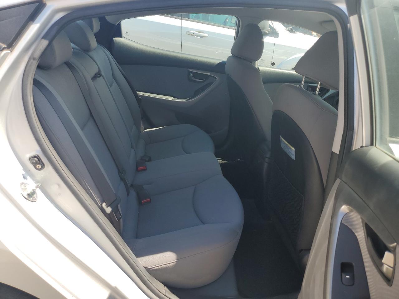 2013 Hyundai Elantra Gls Silver vin: KMHDH4AE3DU814374