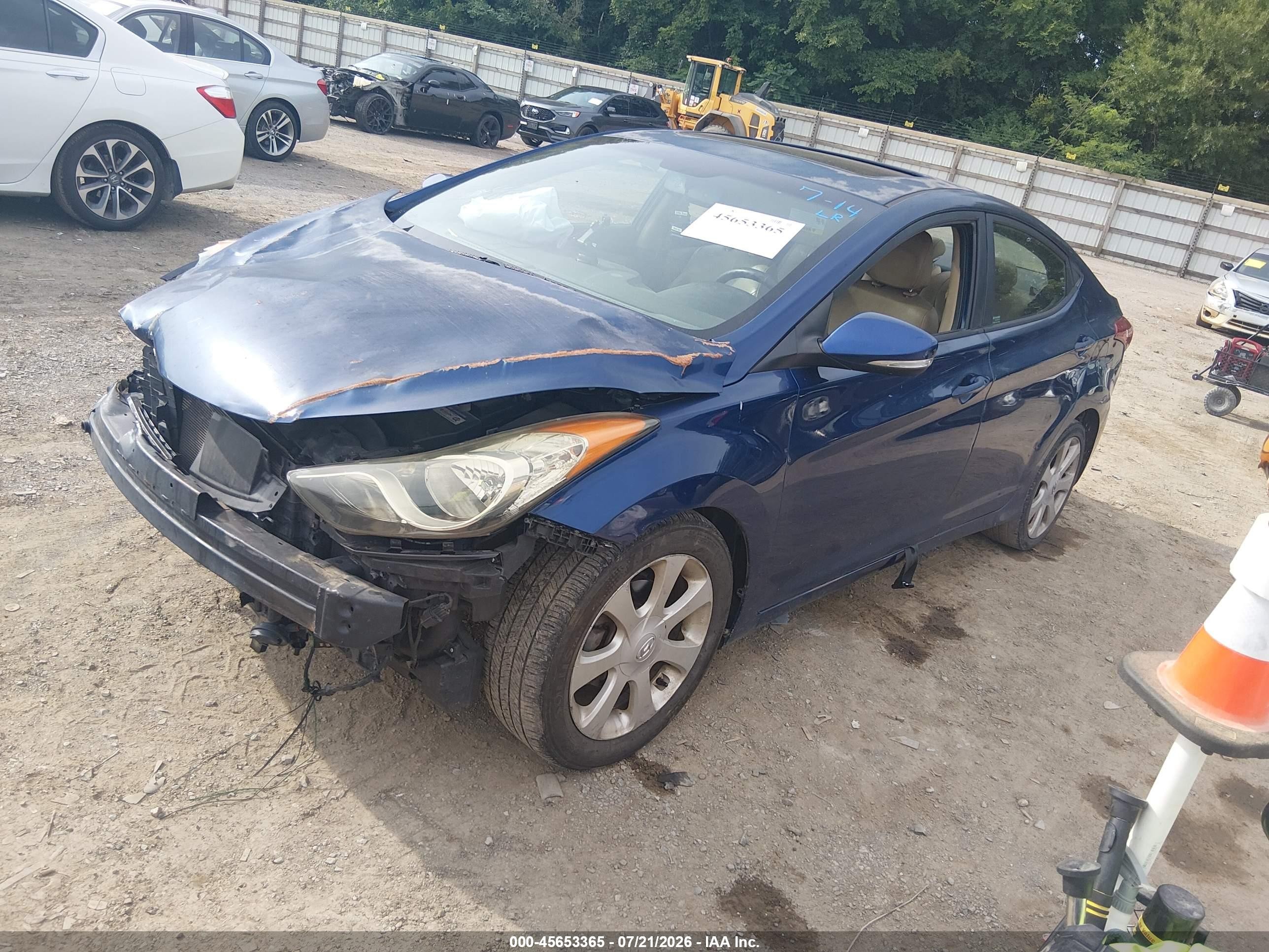 2013 Hyundai Elantra Limited Blue vin: KMHDH4AE3DU867074