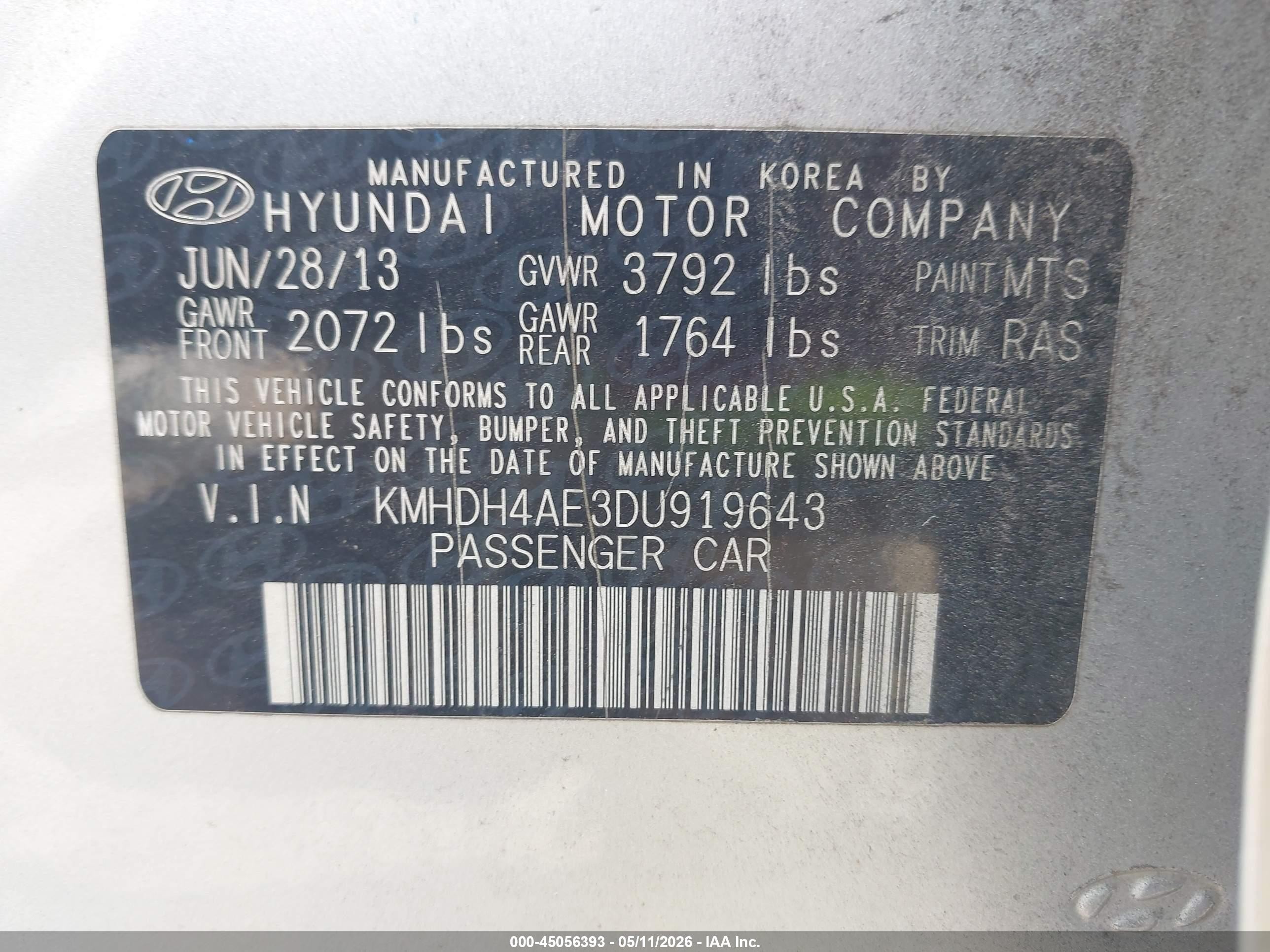 2013 Hyundai Elantra Limited Silver vin: KMHDH4AE3DU919643