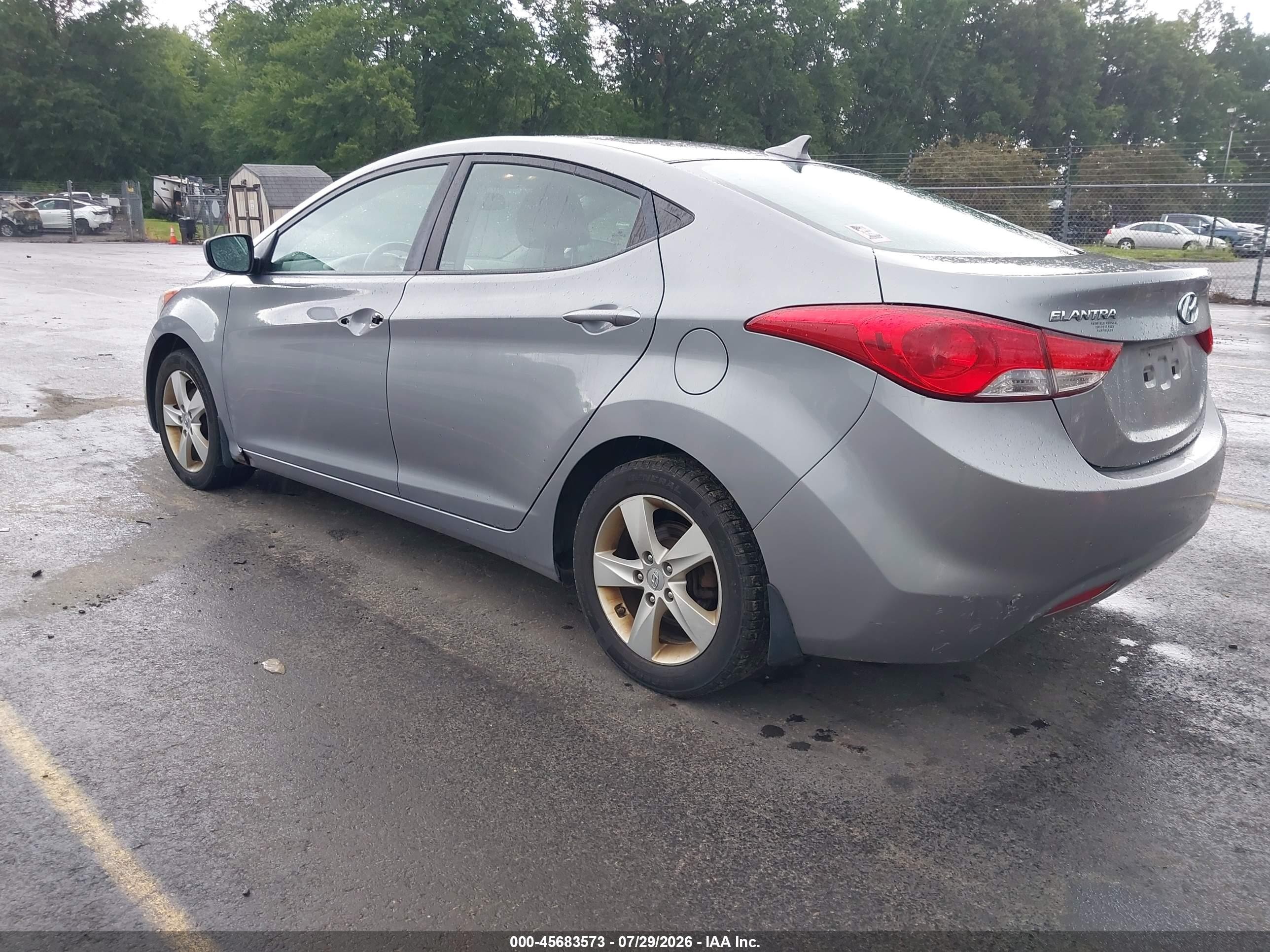 2013 Hyundai Elantra Gls Gray vin: KMHDH4AE3DU926768