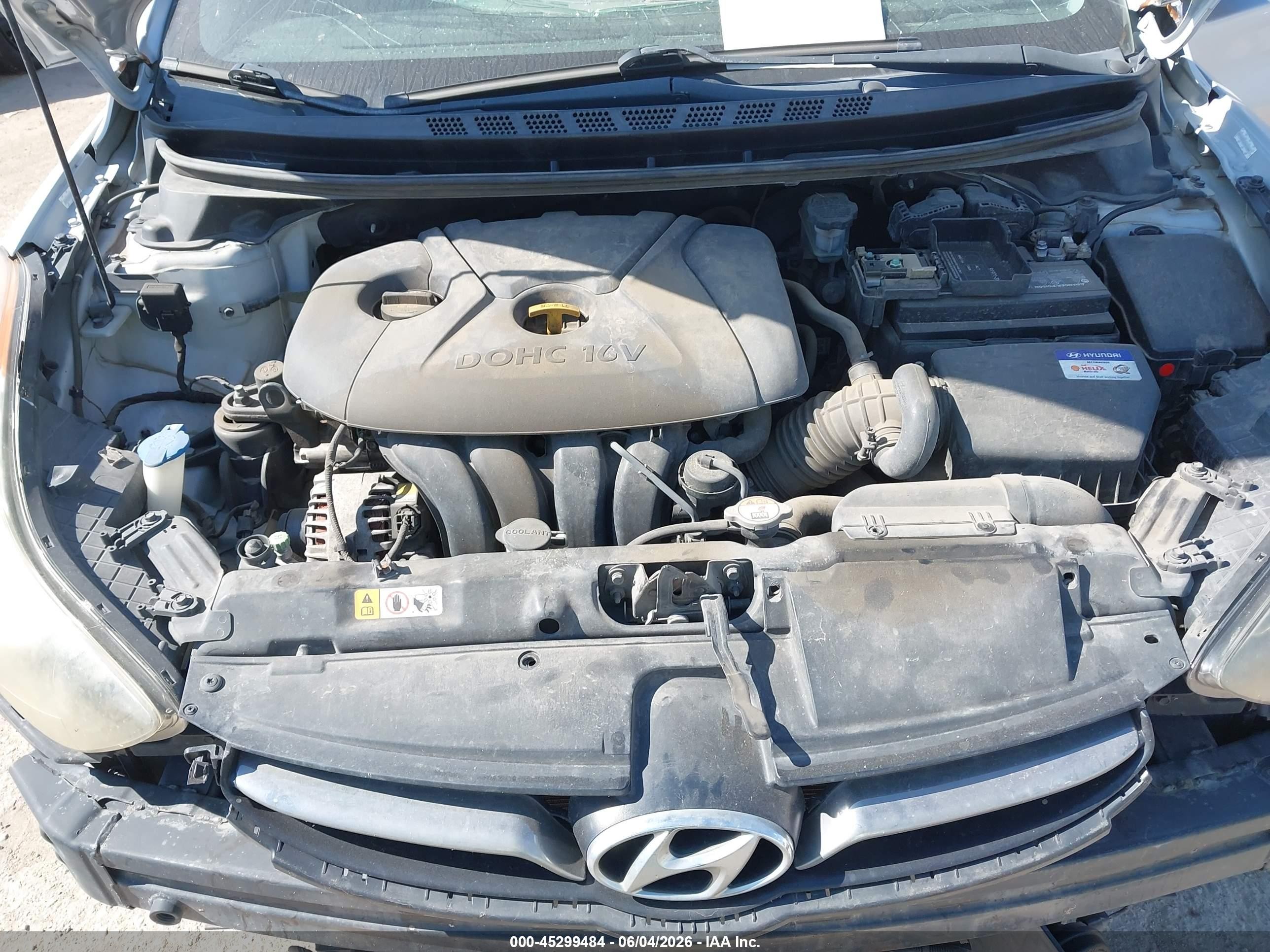2013 Hyundai Elantra Limited Silver vin: KMHDH4AE3DU934689