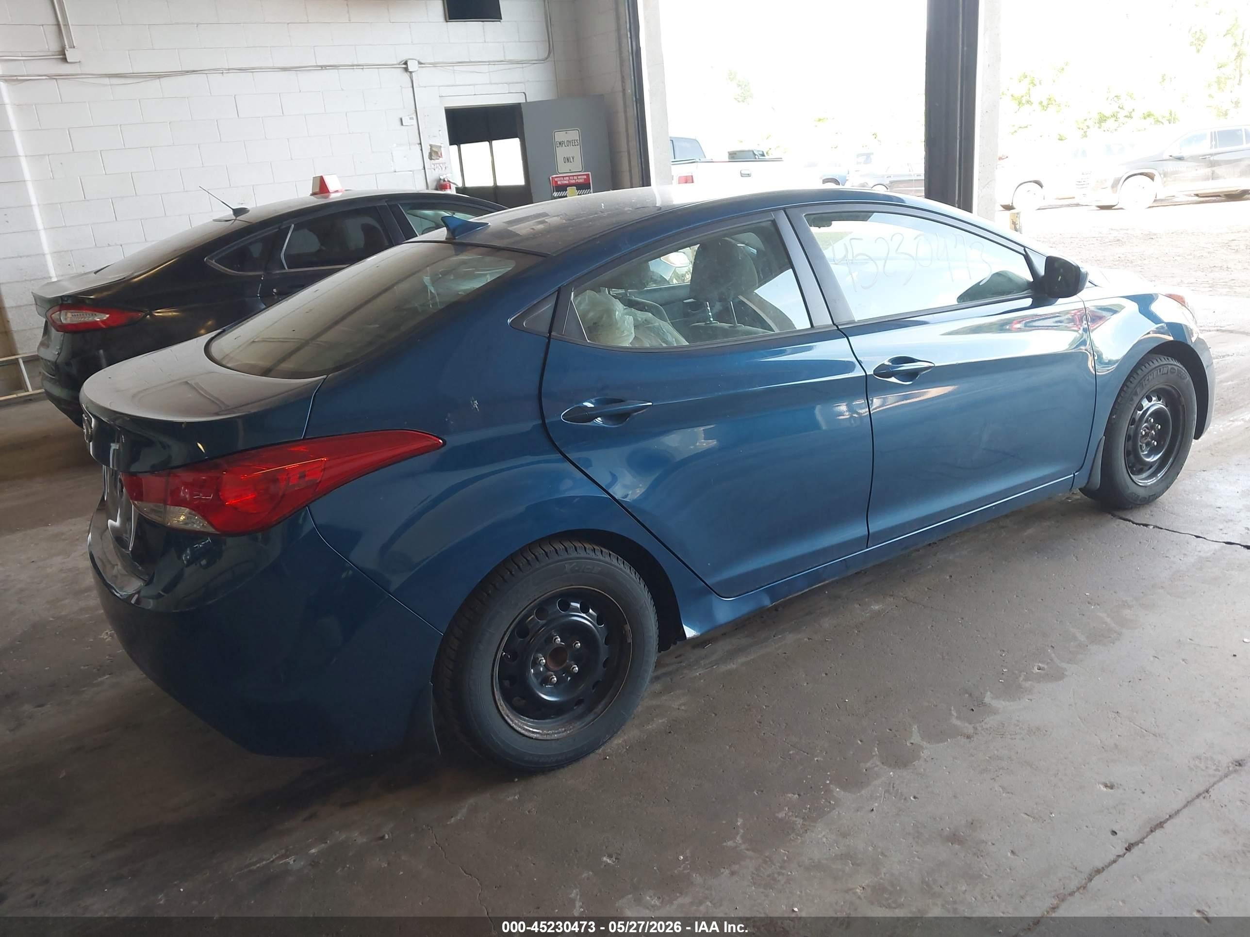 2013 Hyundai Elantra Gls Blue vin: KMHDH4AE3DU949497