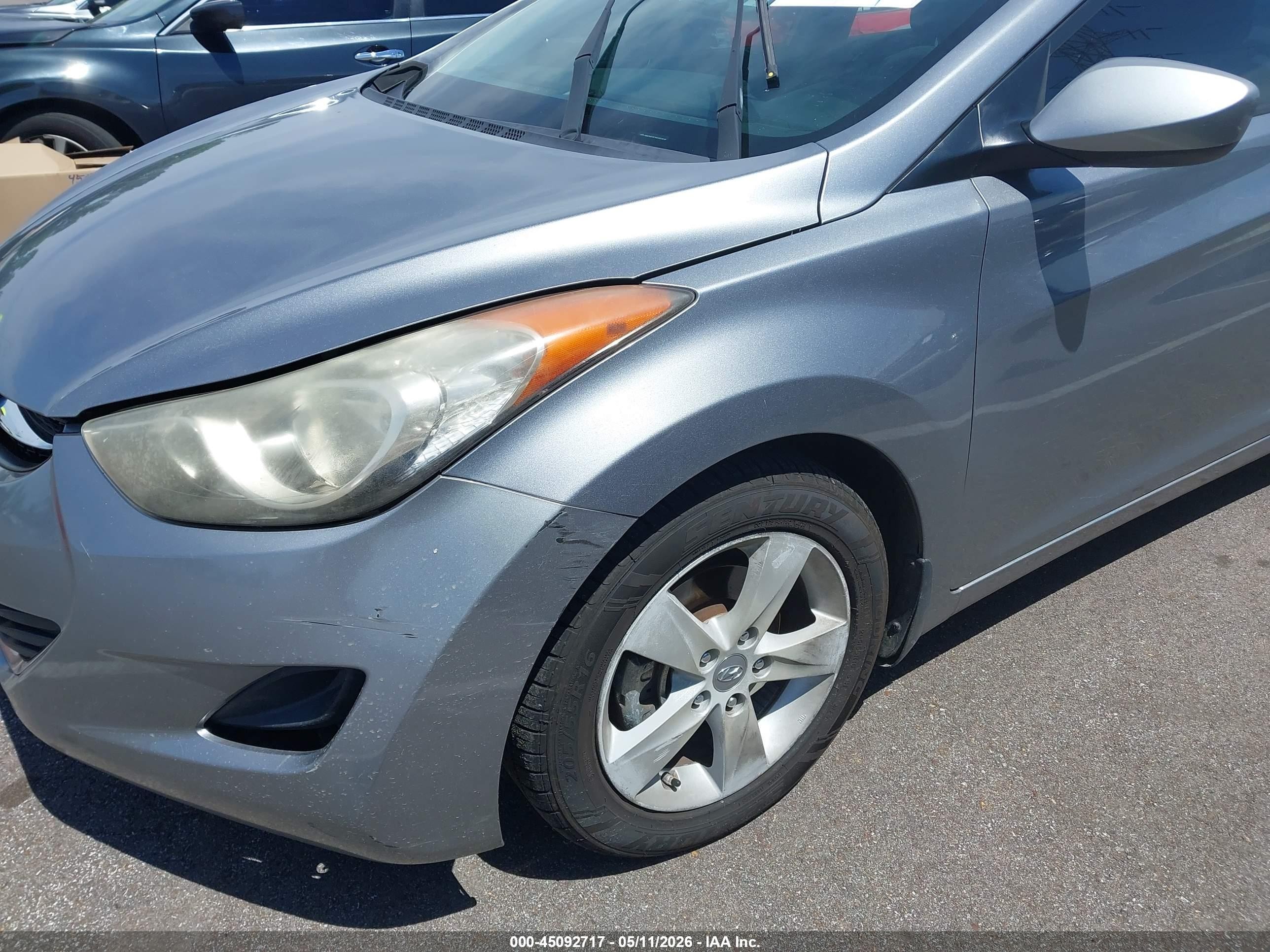 2013 Hyundai Elantra Gls Silver vin: KMHDH4AE3DU954828