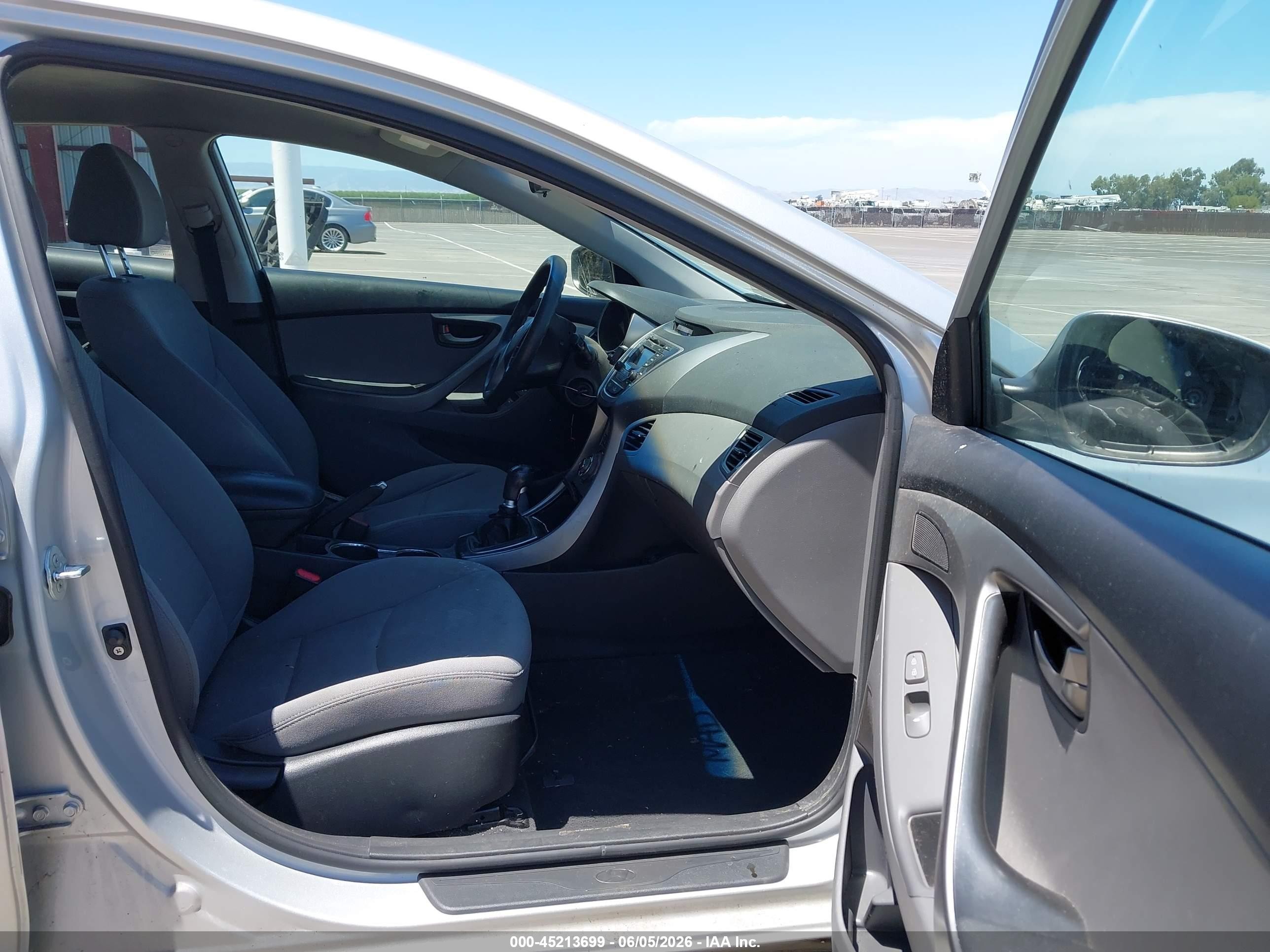 2013 Hyundai Elantra Gls Silver vin: KMHDH4AE3DU997226