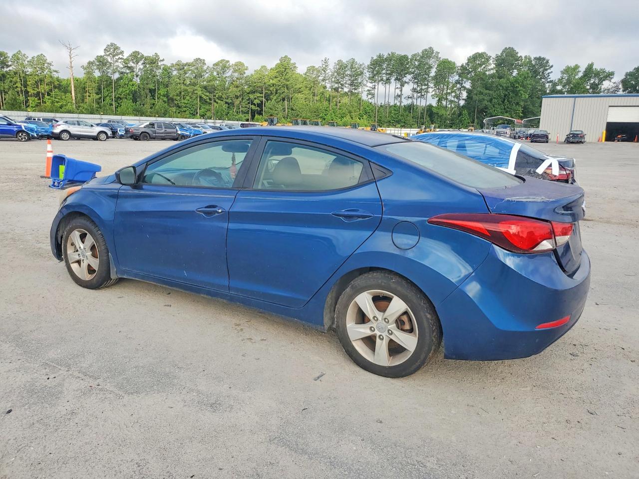 2013 Hyundai Elantra Gls Blue vin: KMHDH4AE3DU998375