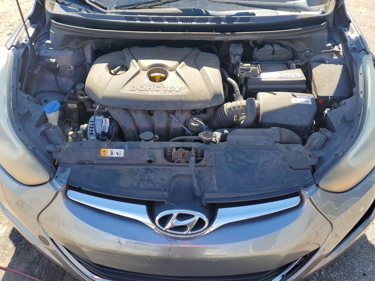 2014 Hyundai Elantra Se Silver vin: KMHDH4AE3EU031234