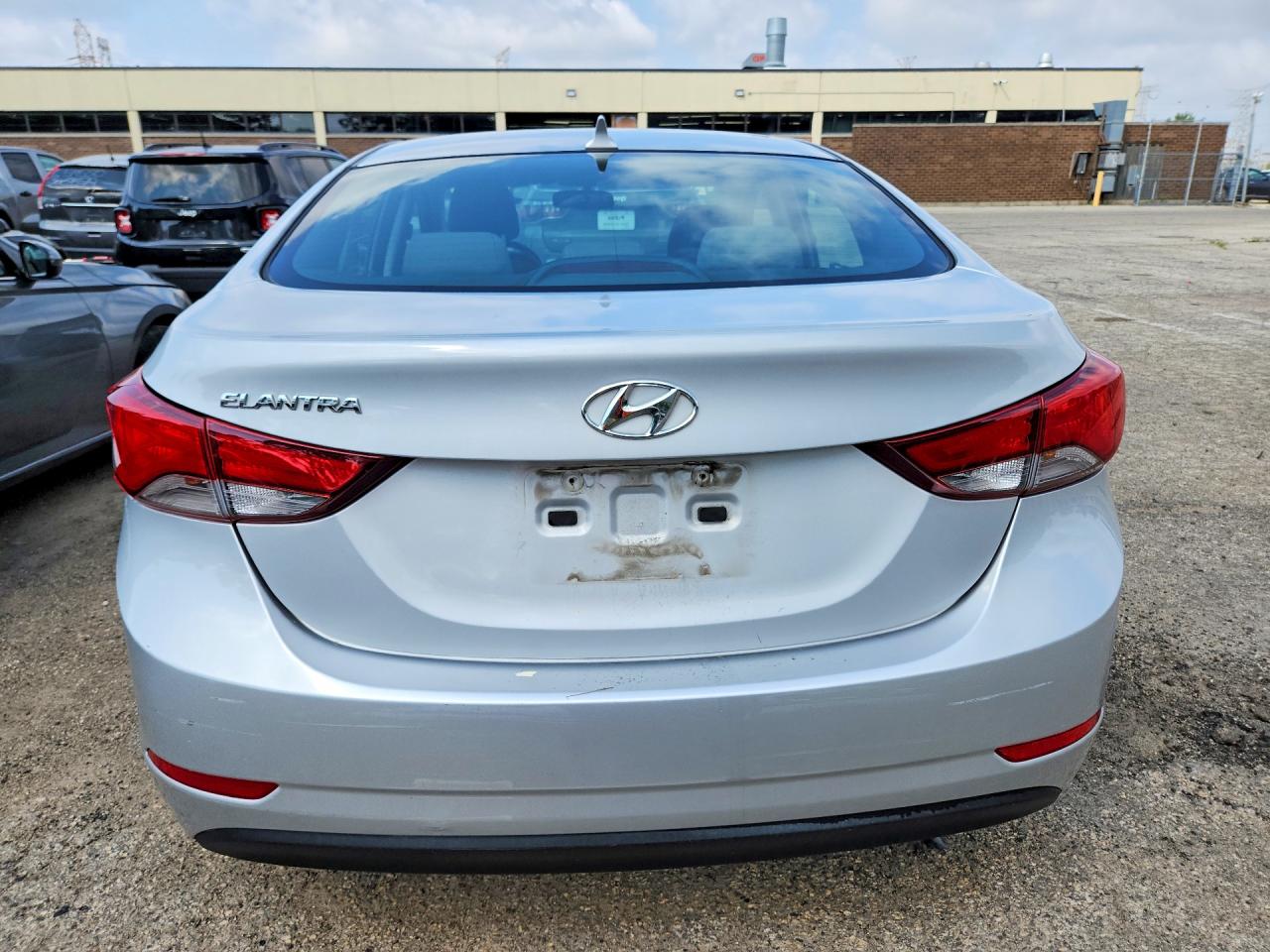 2014 Hyundai Elantra Se Silver vin: KMHDH4AE3EU106272