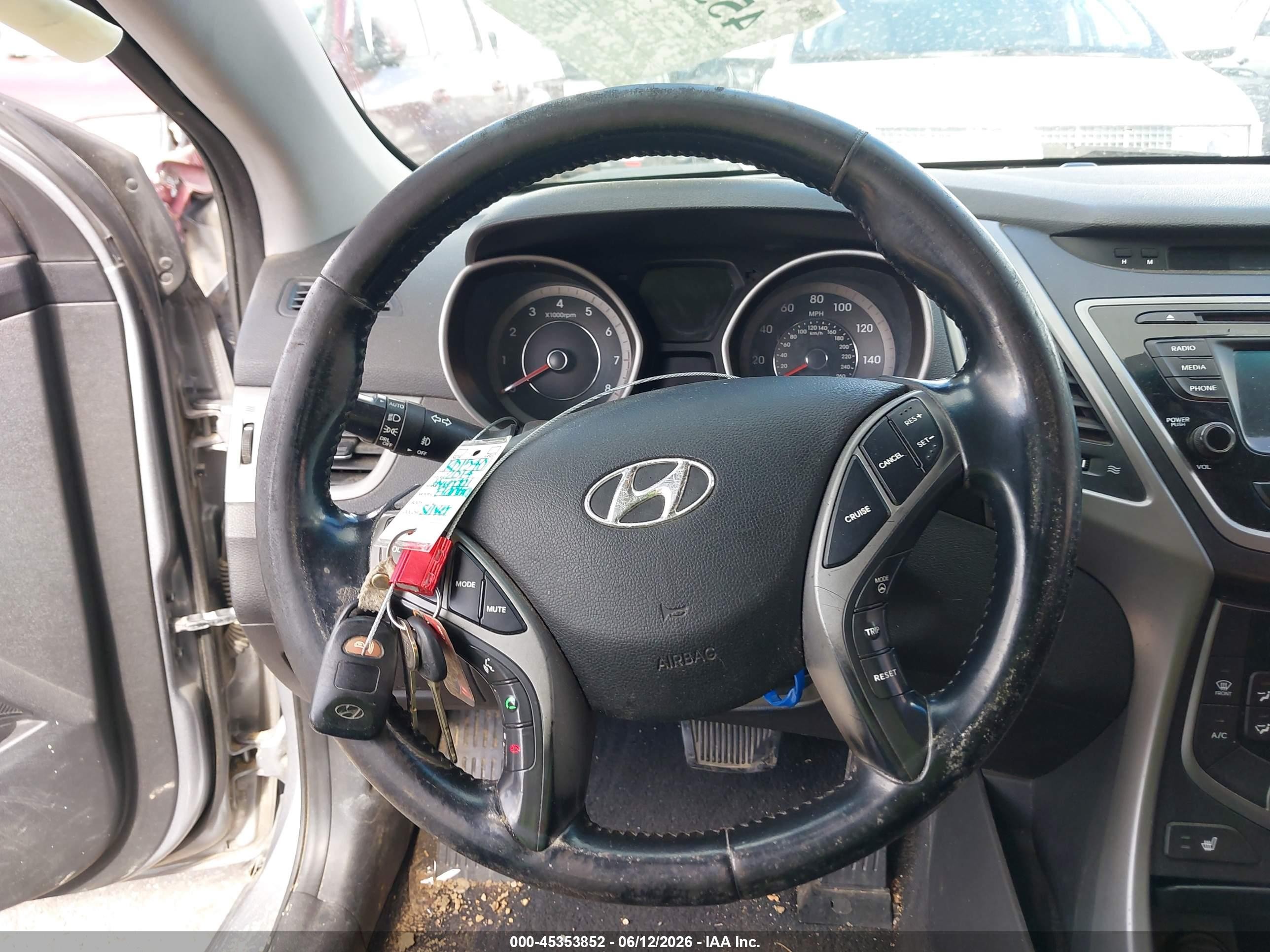 2014 Hyundai Elantra Limited Gray vin: KMHDH4AE3EU155312