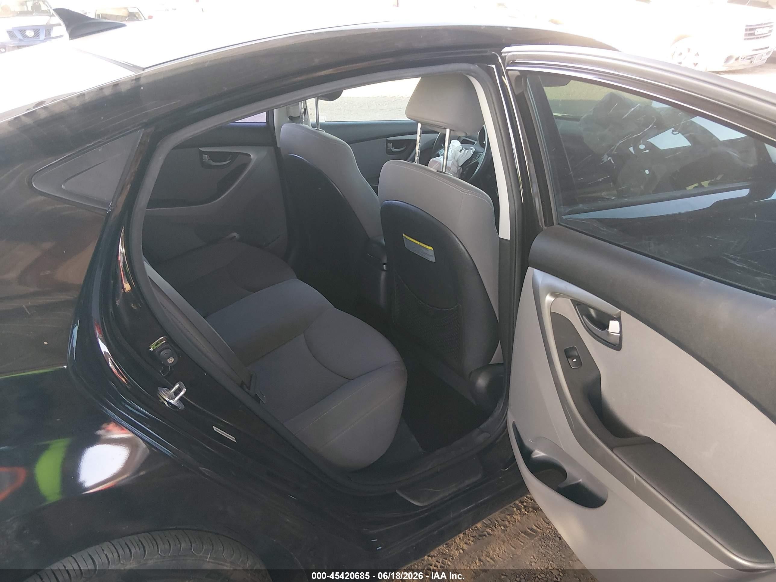 2014 Hyundai Elantra Se Black vin: KMHDH4AE3EU172482