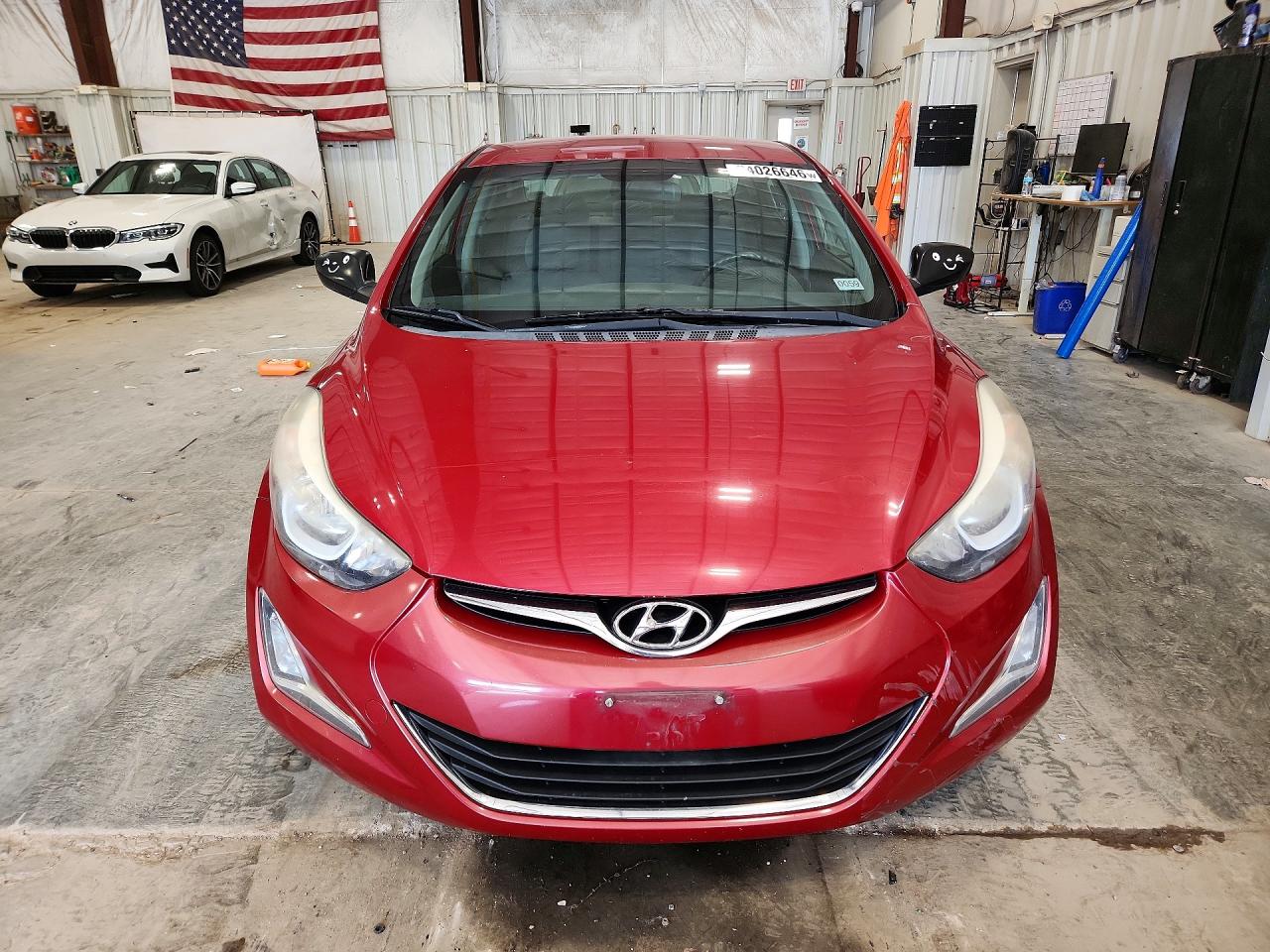 2014 Hyundai Elantra Se Red vin: KMHDH4AE3EU182588