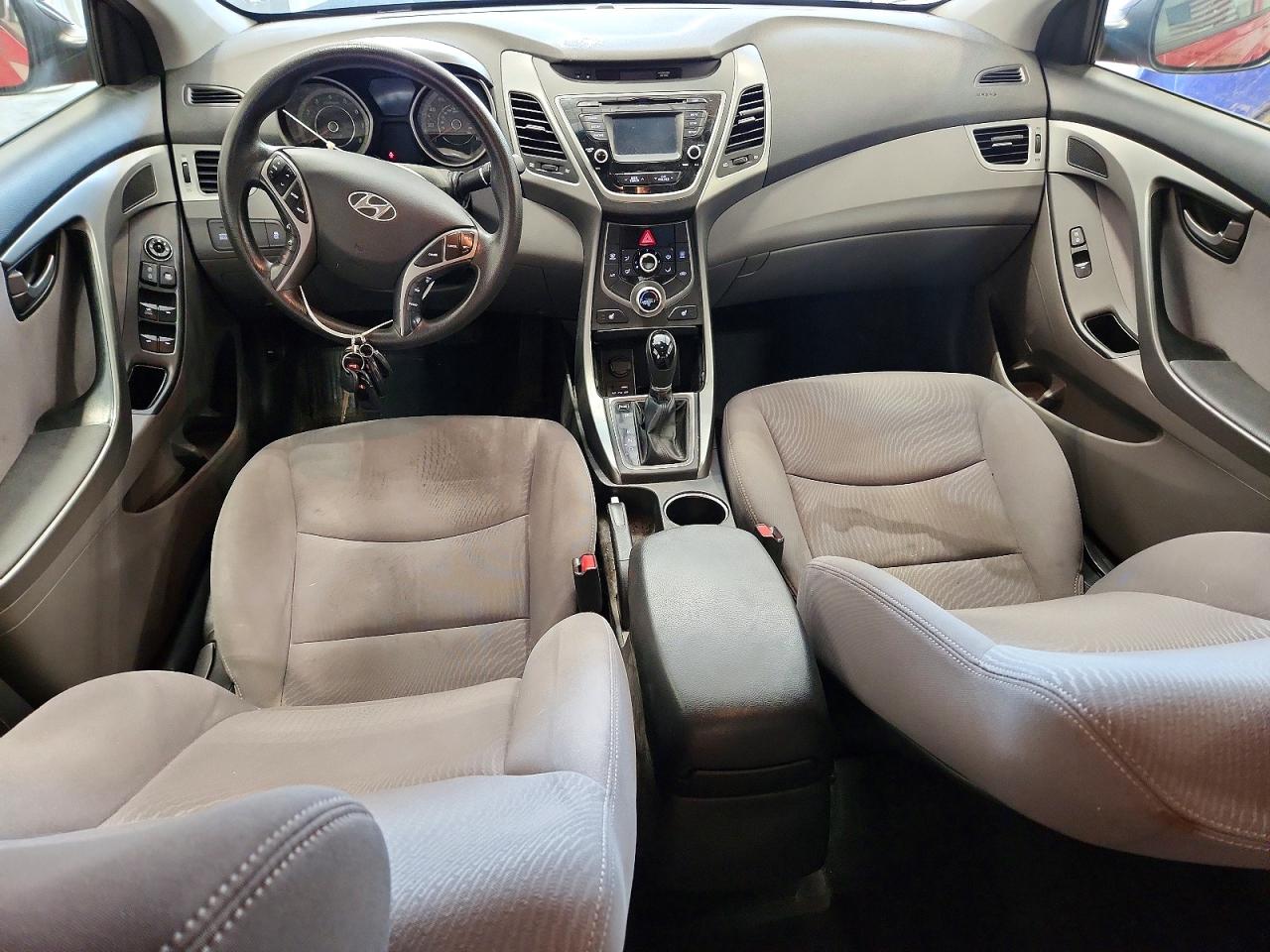 2014 Hyundai Elantra Se Red vin: KMHDH4AE3EU182588
