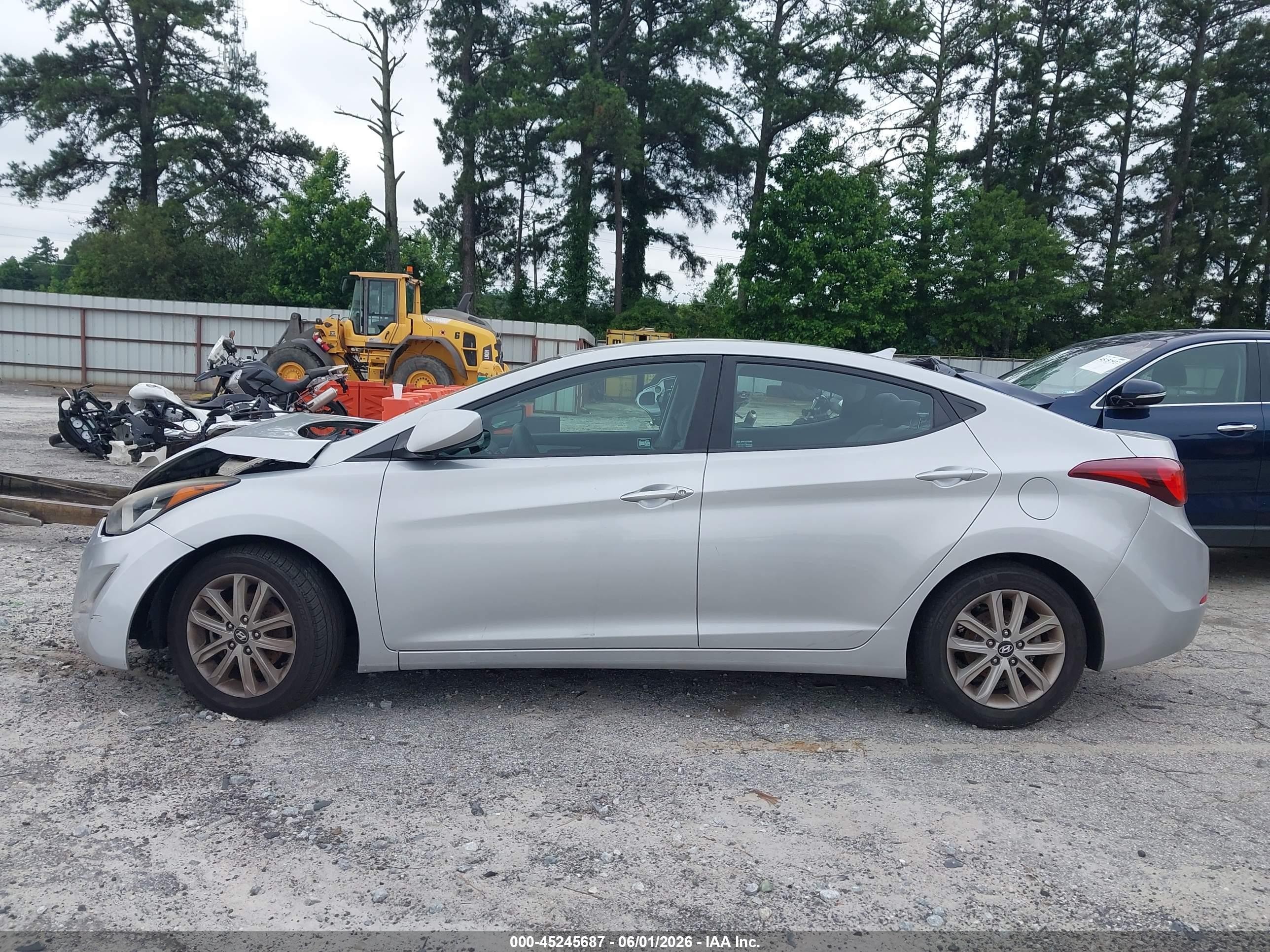 2014 Hyundai Elantra Se Silver vin: KMHDH4AE3EU210471