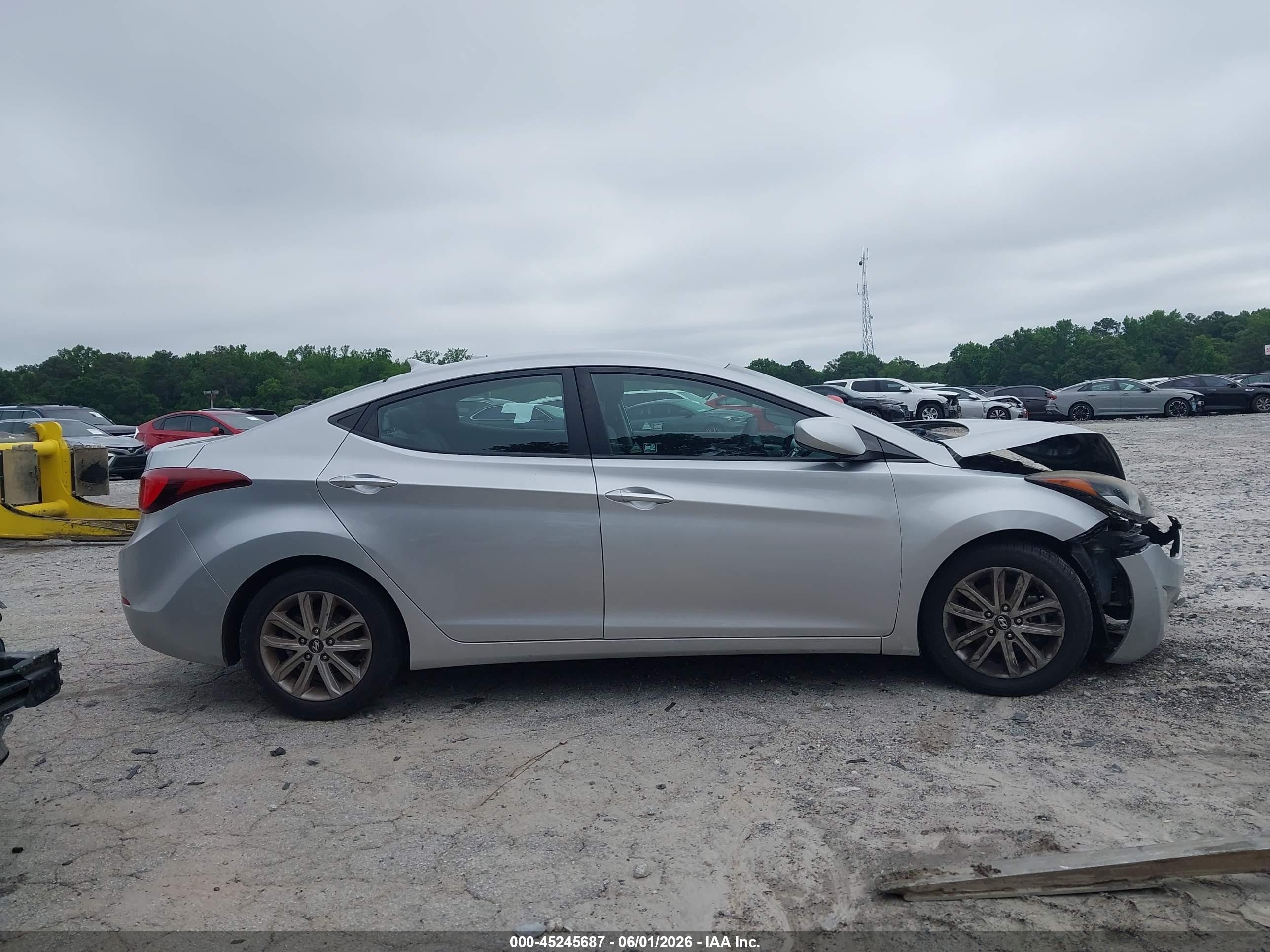 2014 Hyundai Elantra Se Silver vin: KMHDH4AE3EU210471