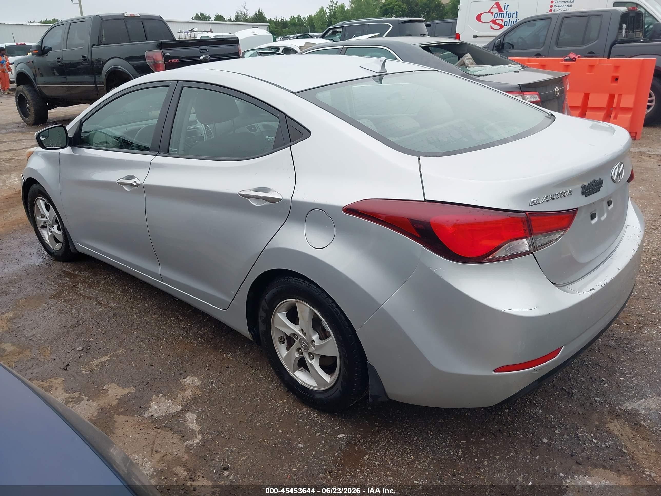 2015 Hyundai Elantra Se Silver vin: KMHDH4AE3FU238899