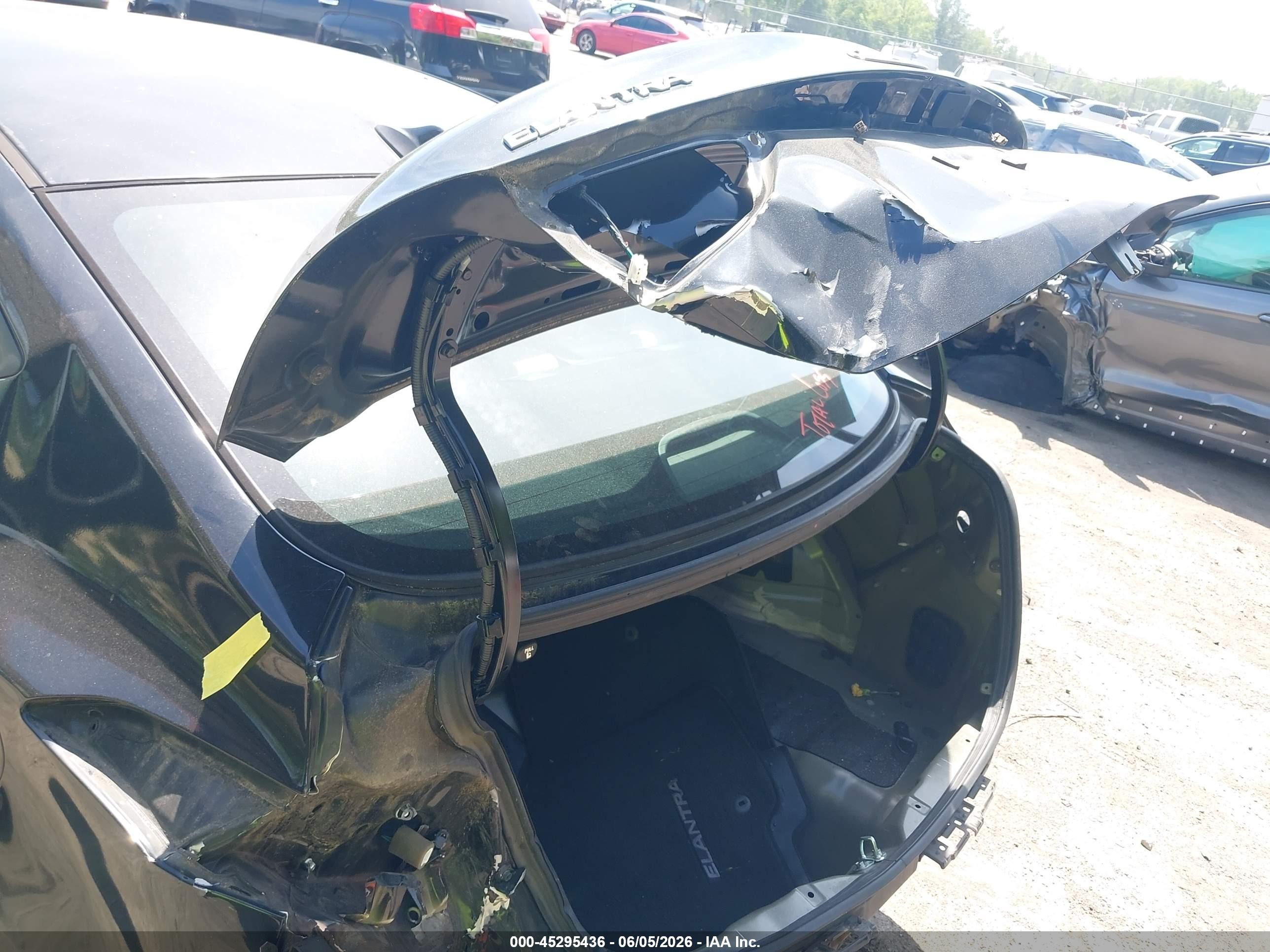 2015 Hyundai Elantra Se Black vin: KMHDH4AE3FU320745