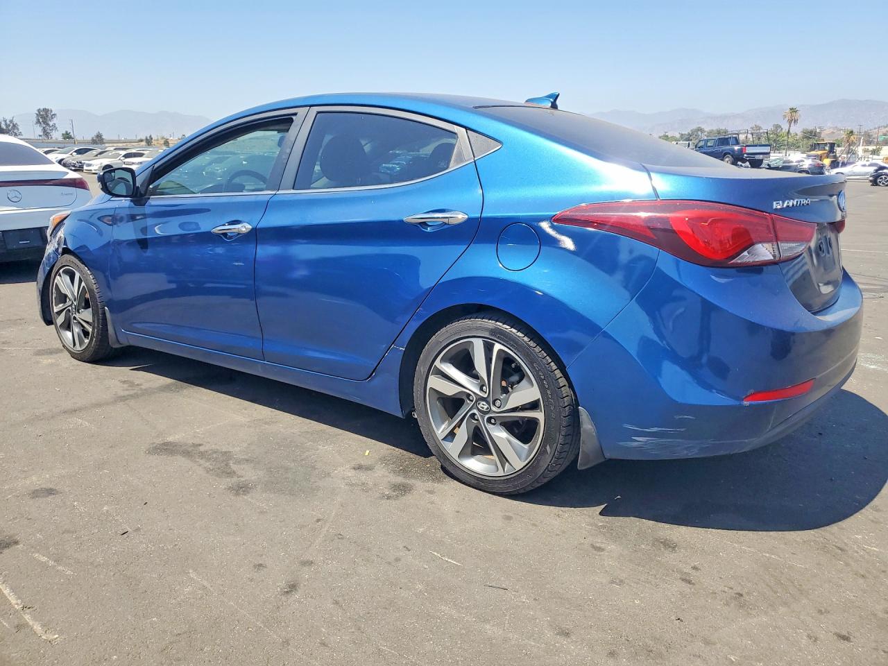 2015 Hyundai Elantra Limited Синий vin: KMHDH4AE3FU322172