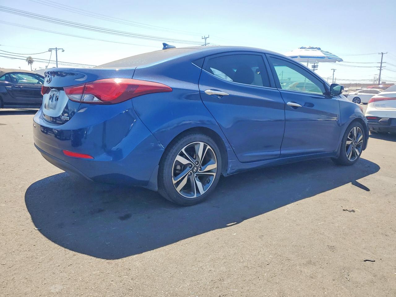 2015 Hyundai Elantra Limited Синий vin: KMHDH4AE3FU322172
