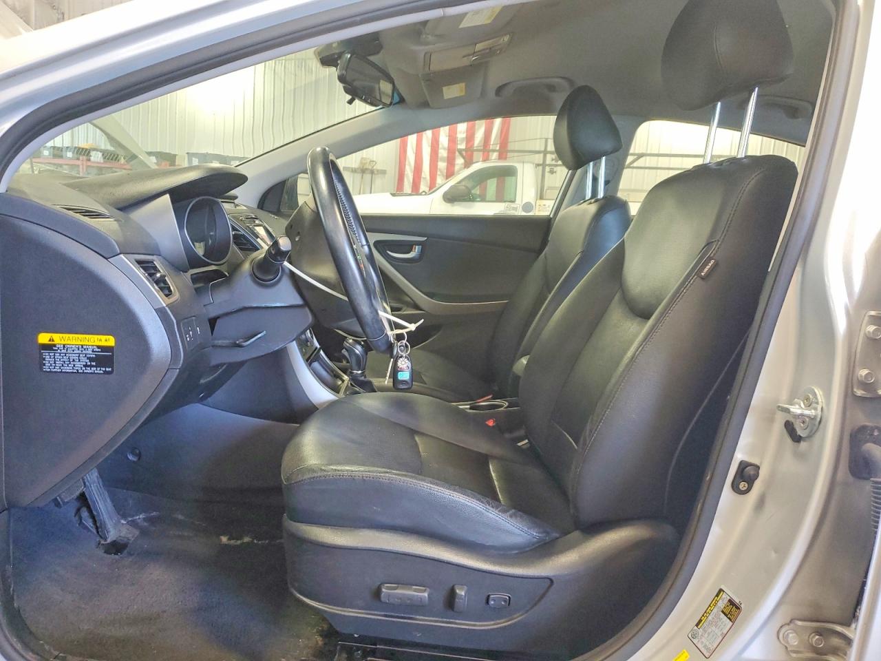 2015 Hyundai Elantra Limited Silver vin: KMHDH4AE3FU381285