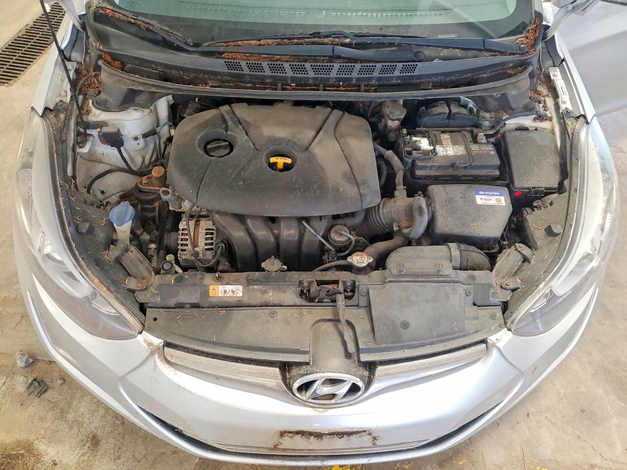 2015 Hyundai Elantra Limited Silver vin: KMHDH4AE3FU381285